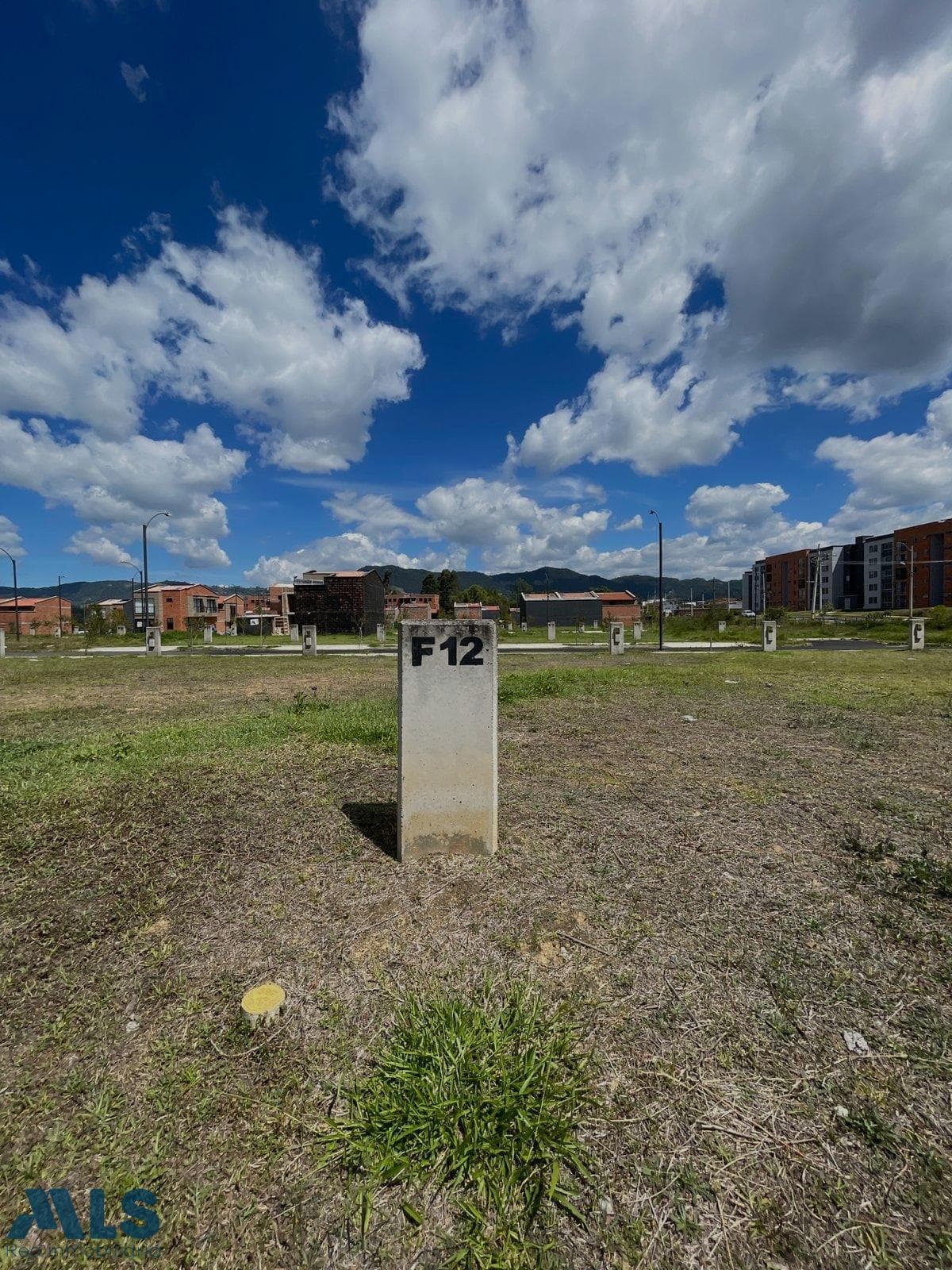 Lote Residencial en venta en Urbano (La Ceja), Oriente Antioqueño — foto 1 de 8