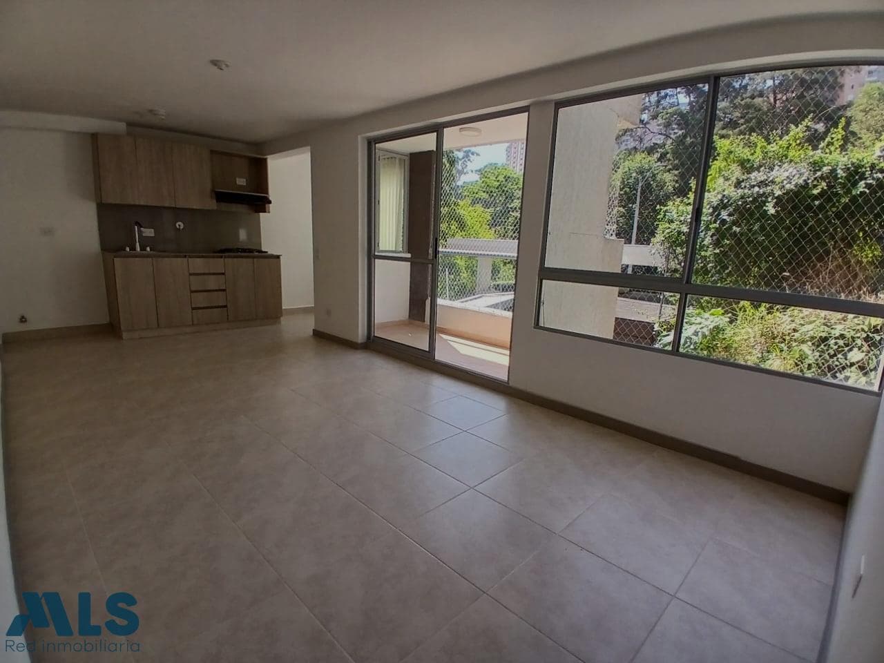 Apartamento en venta en La Cuenca, Aburra Sur, Envigado — foto 1 de 24