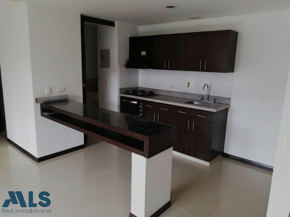 Apartamento en venta en Las Lomitas, Aburra Sur, Sabaneta — foto 1 de 15