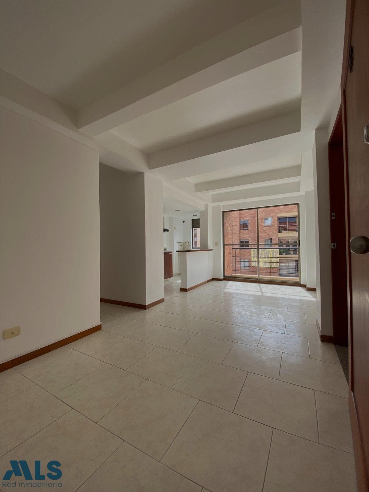 Apartamento en venta en Urbano (La Ceja), Oriente Antioqueño — foto 1 de 17