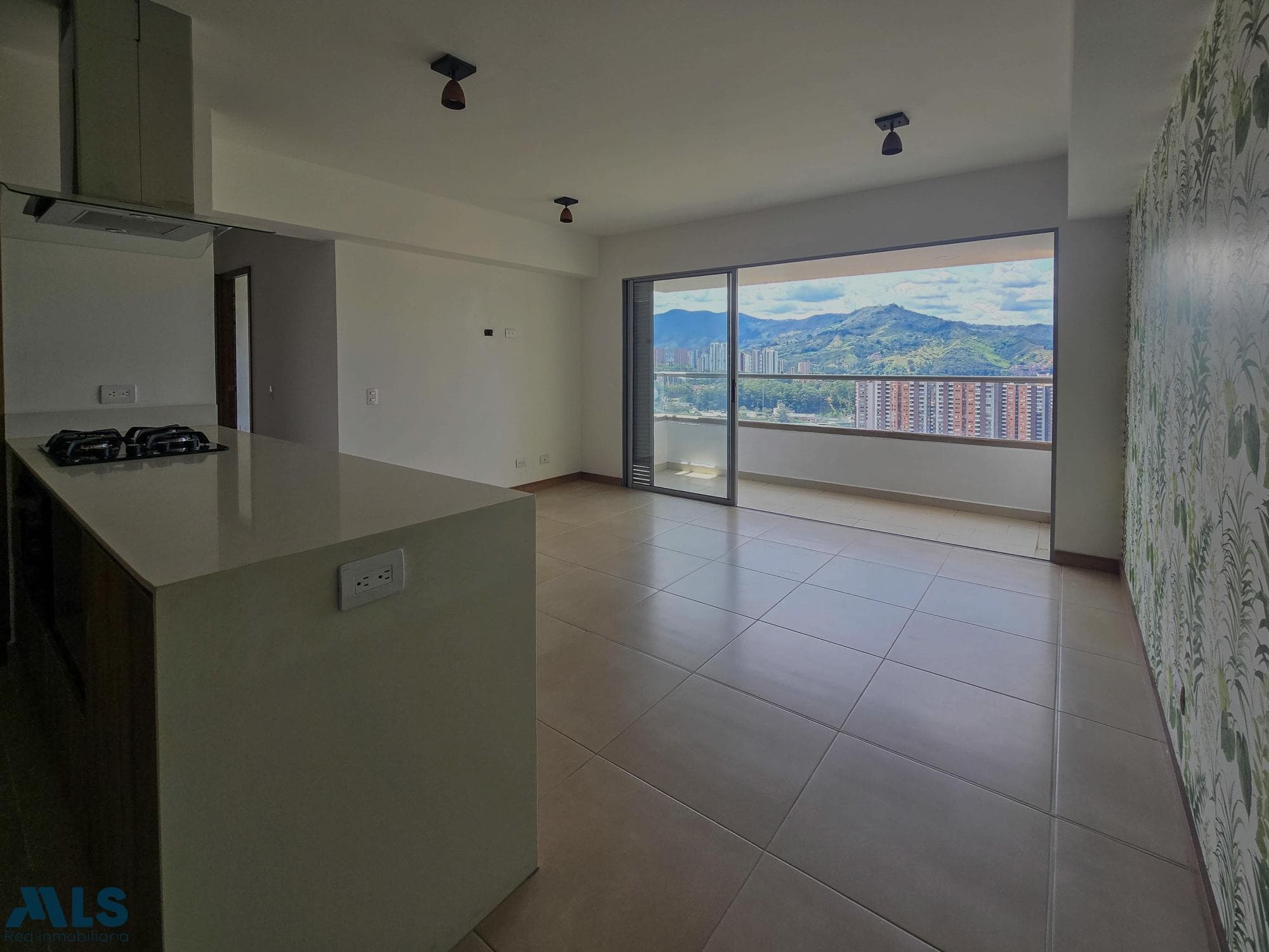 Apartamento en venta en Tres Esquinas, Aburra Sur, Sabaneta — foto 1 de 17