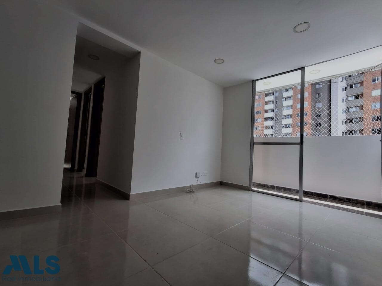 Apartamento en venta en Santa Ana, Norte, Bello — foto 1 de 19