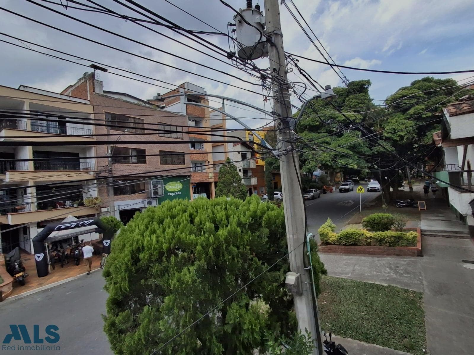 Apartamento en venta en La América, Occidente, Medellín — foto 1 de 18