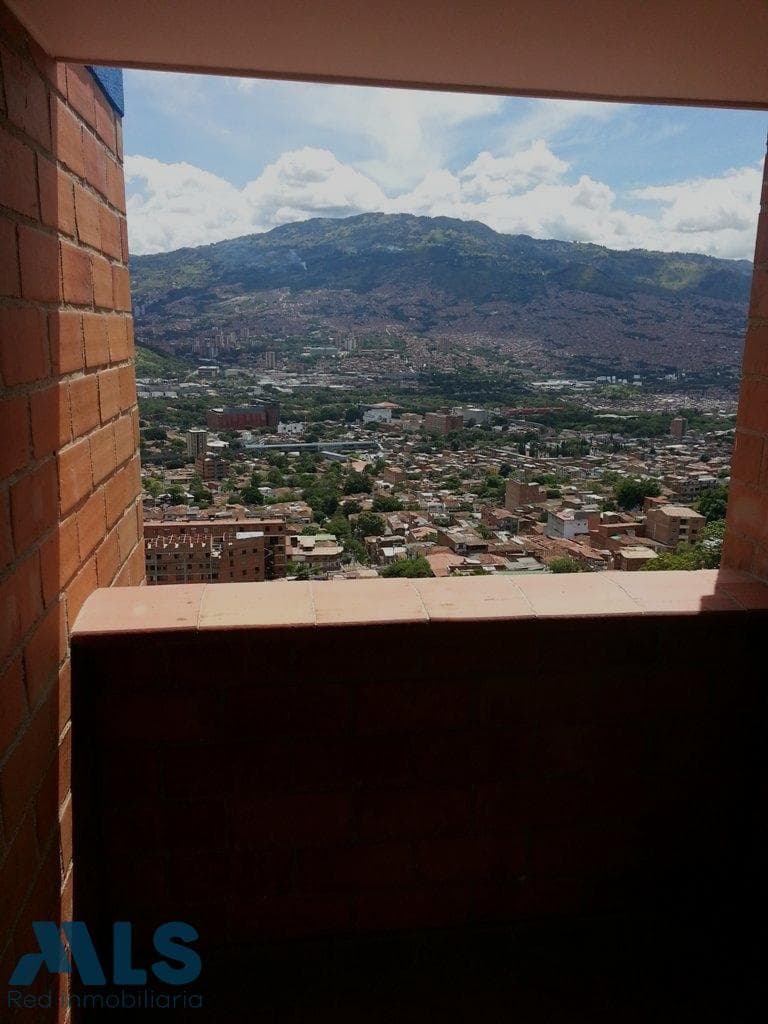 Apartamento en venta en Villa Hermosa, Centro, Medellín — foto 1 de 8