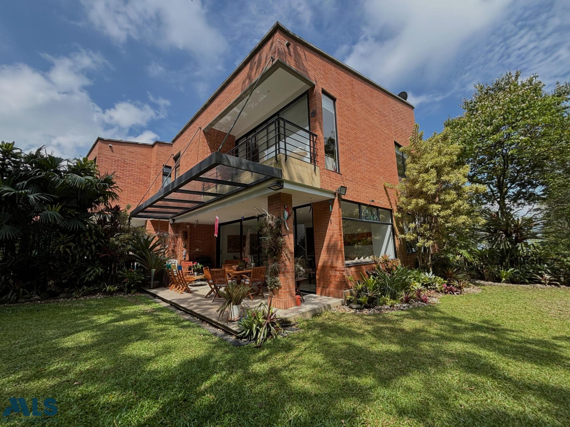 Casa en venta en La Calleja, Aburra Sur, Envigado — foto 1 de 8