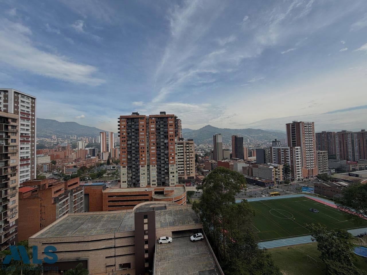Apartamento en venta en El Carmelo, Aburra Sur, Sabaneta — foto 1 de 28