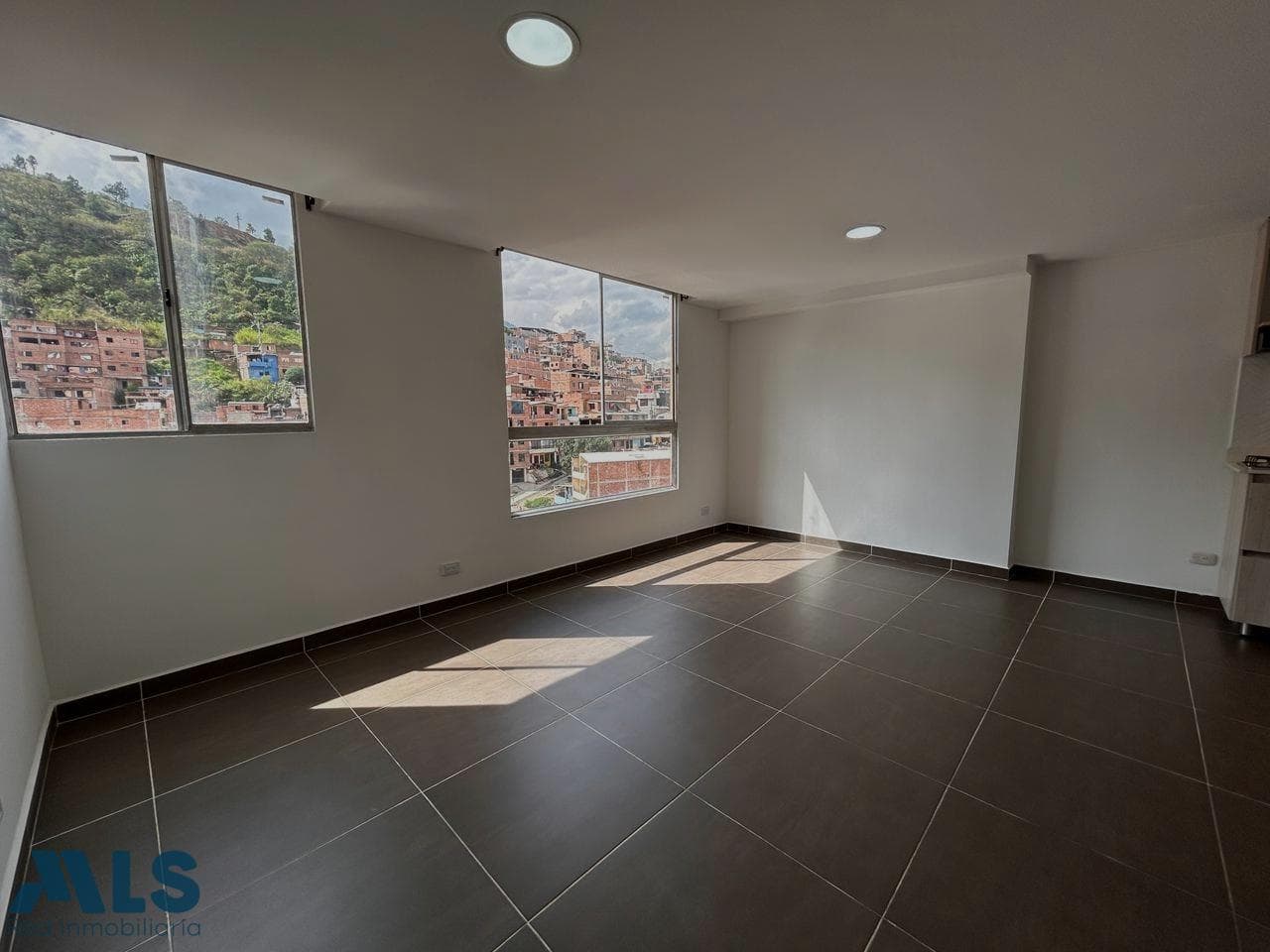 Apartamento en venta en Calle Vieja, Norte, Bello — foto 1 de 22