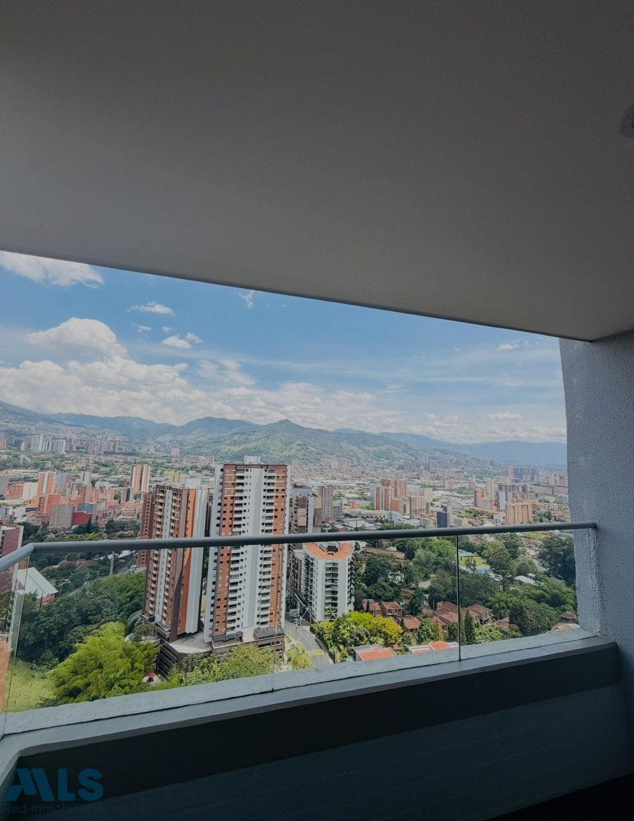 Apartamento en venta en El Carmelo, Aburra Sur, Sabaneta — foto 1 de 11