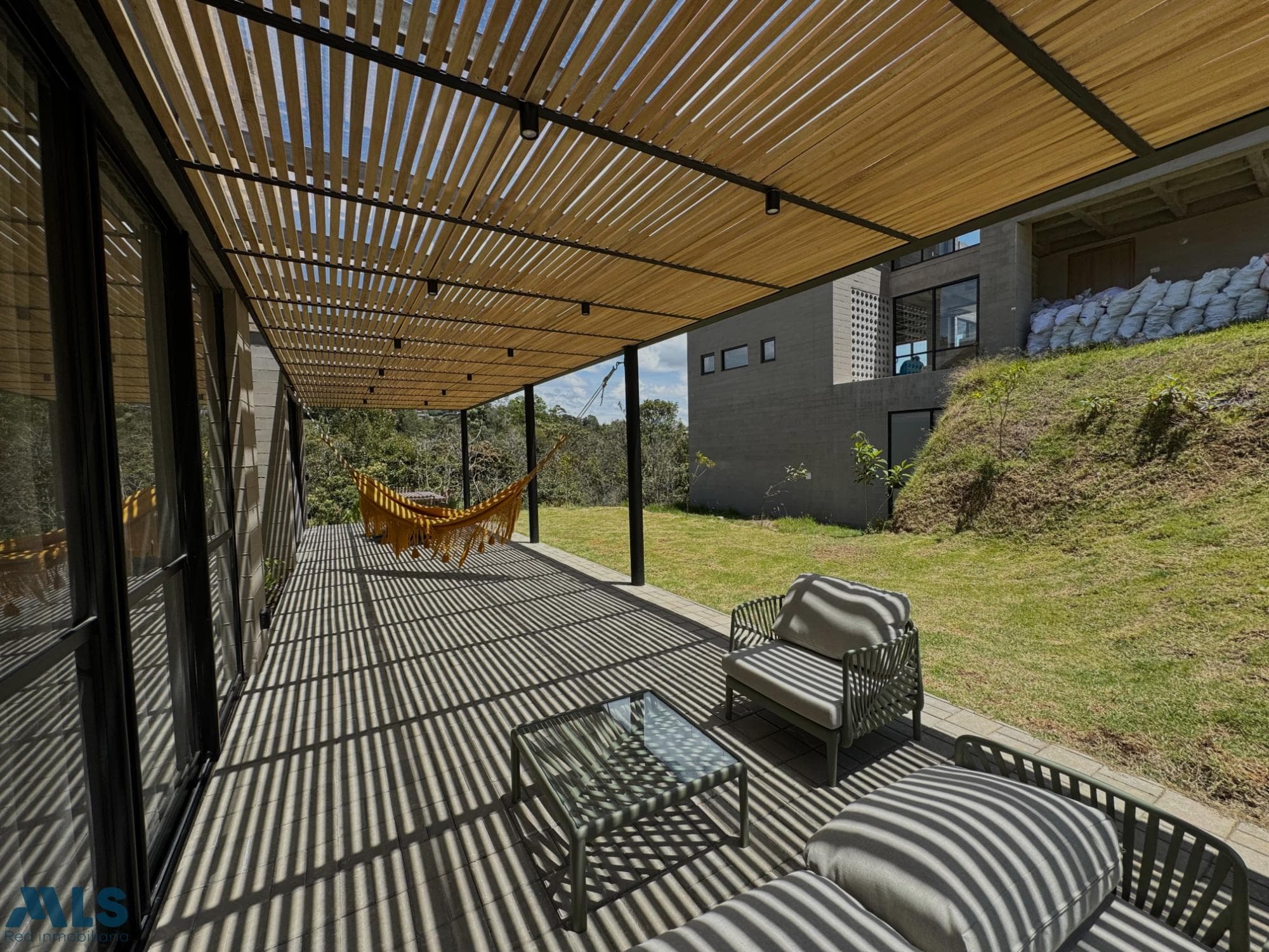 Casa en venta en Alto del Escobero (Envigado), Aburra Sur — foto 1 de 13