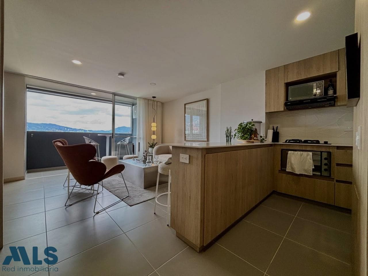 Apartamento en venta en Belén Guayabal, Medellín — foto 1 de 15