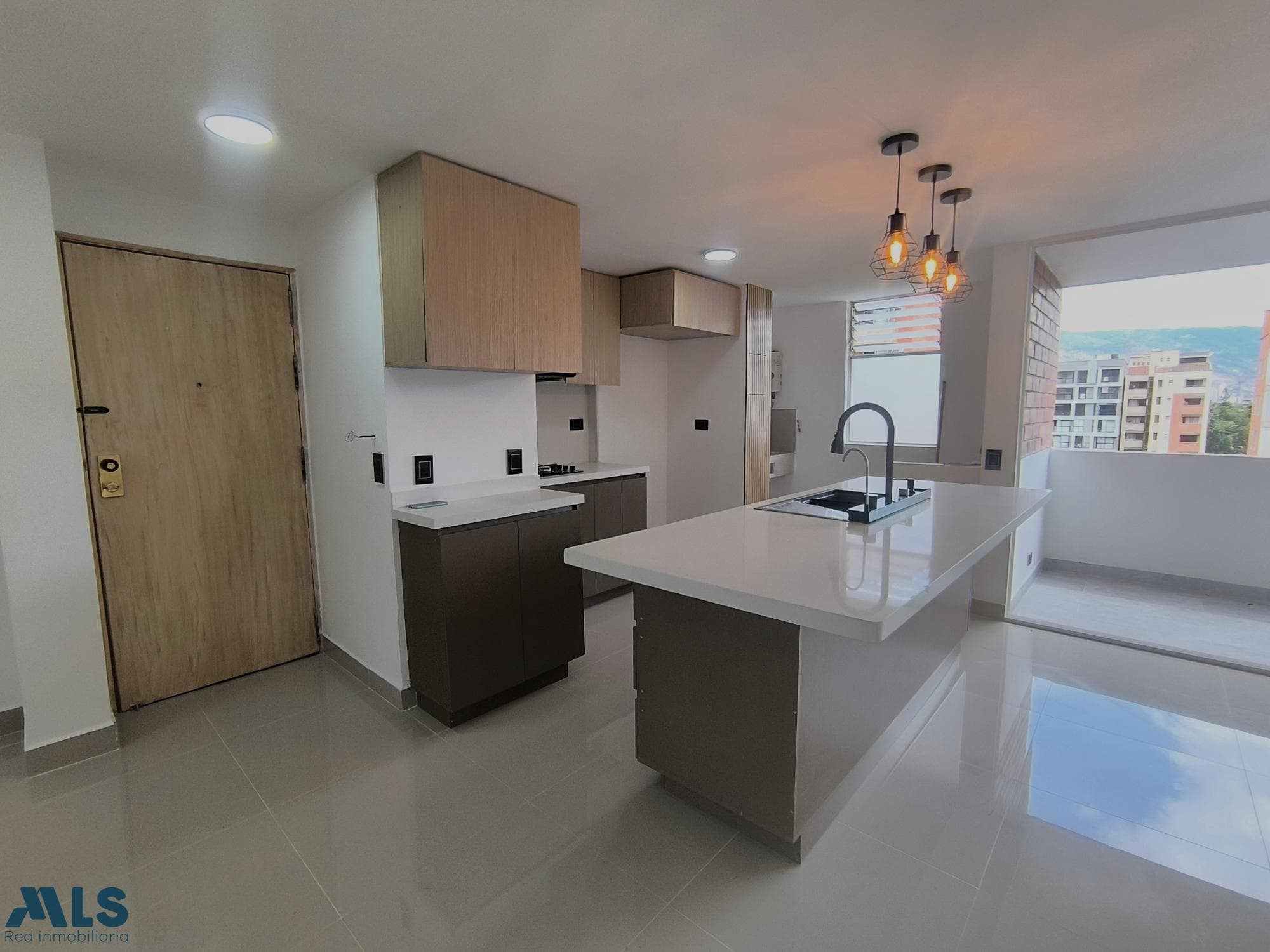 Apartamento en venta en Calasanz, Occidente, Medellín — foto 1 de 16