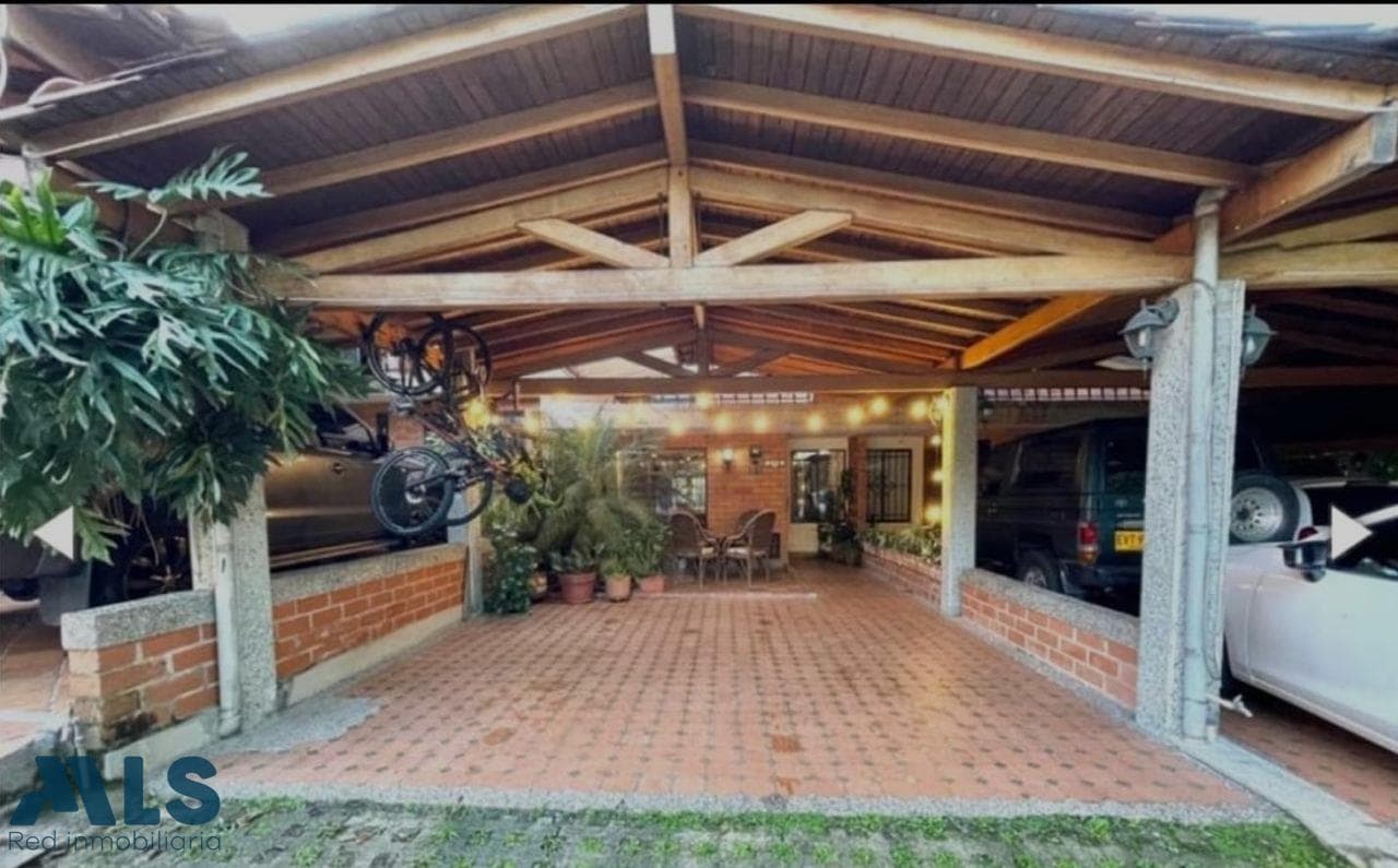 Casa en venta en El Dorado, Aburra Sur, Envigado — foto 1 de 26