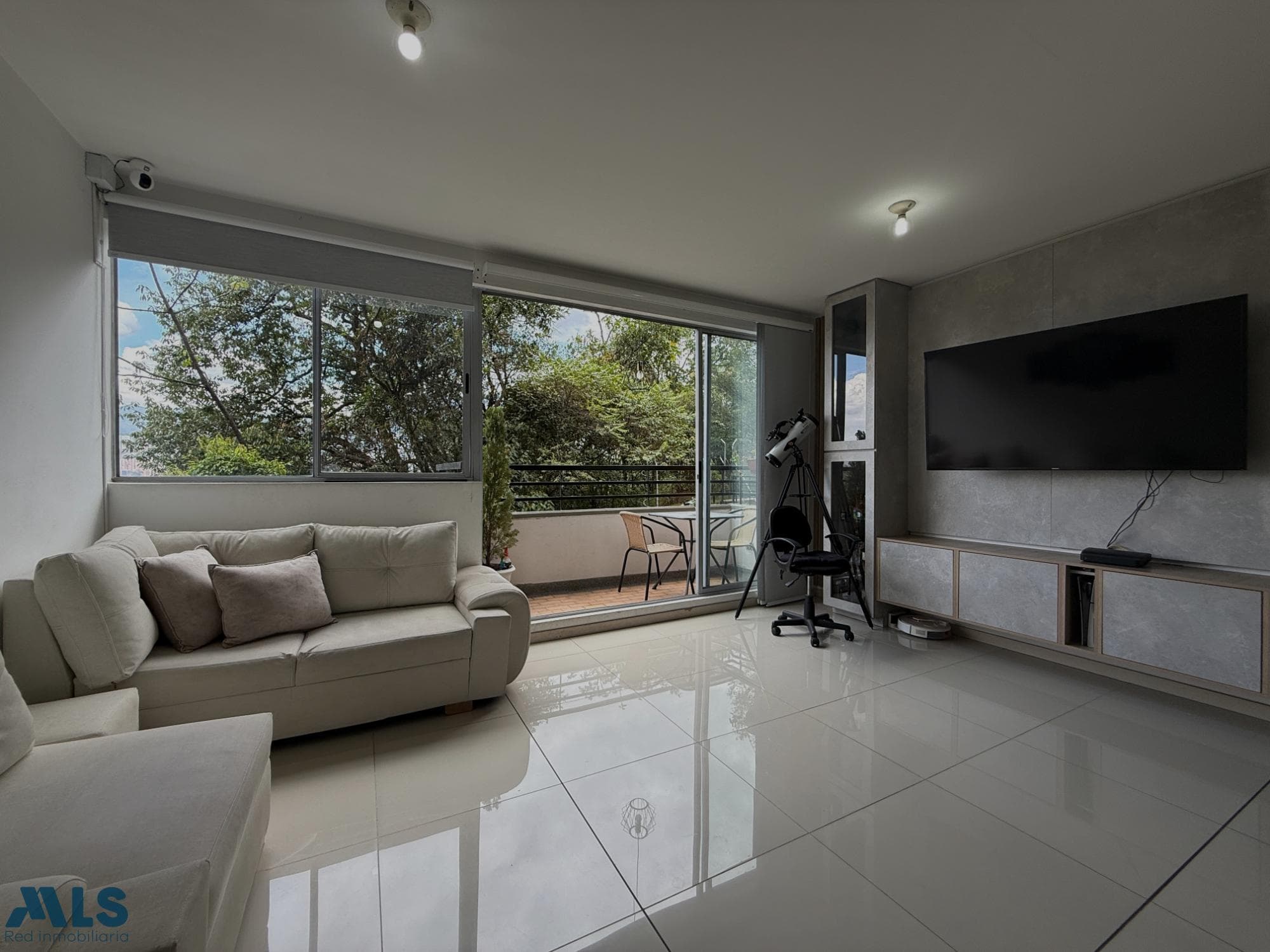 Apartamento en venta en El Rodeo, Belén Guayabal, Medellín — foto 1 de 18