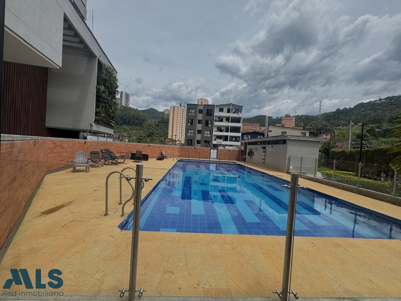 Apartamento en venta en Loma de San Remo, Aburra Sur, Sabaneta — foto 1 de 38