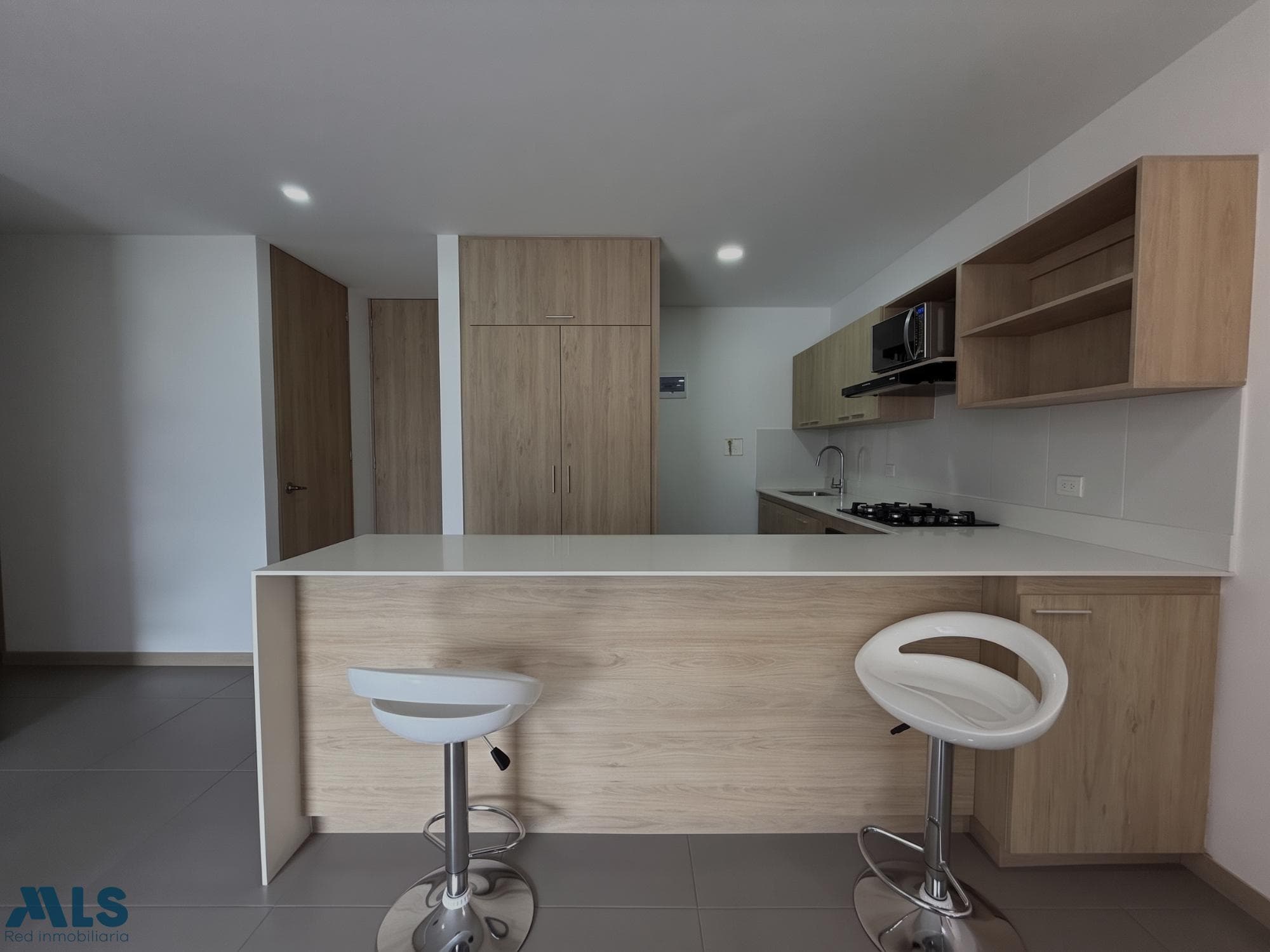 Apartamento en venta en Loma del Escobero, Aburra Sur, Envigado — foto 1 de 12
