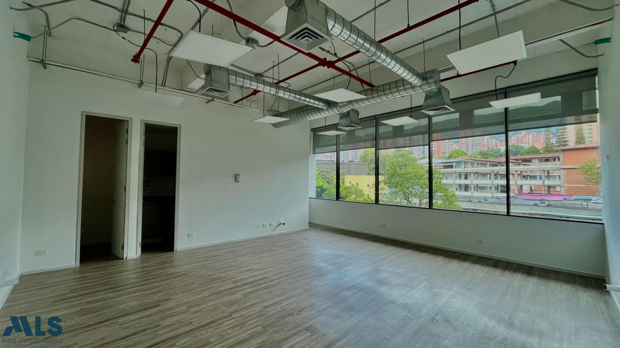 Oficina en venta en Los Balsos Nº 2, Poblado, Medellín — foto 1 de 8
