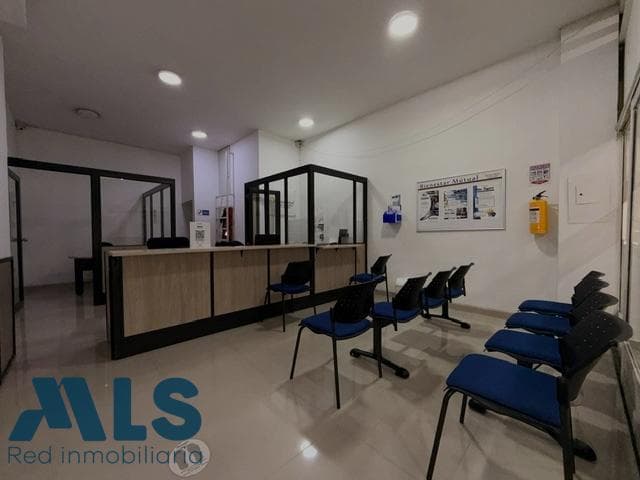Local Comercial en venta en Centro, Medellín — foto 1 de 9