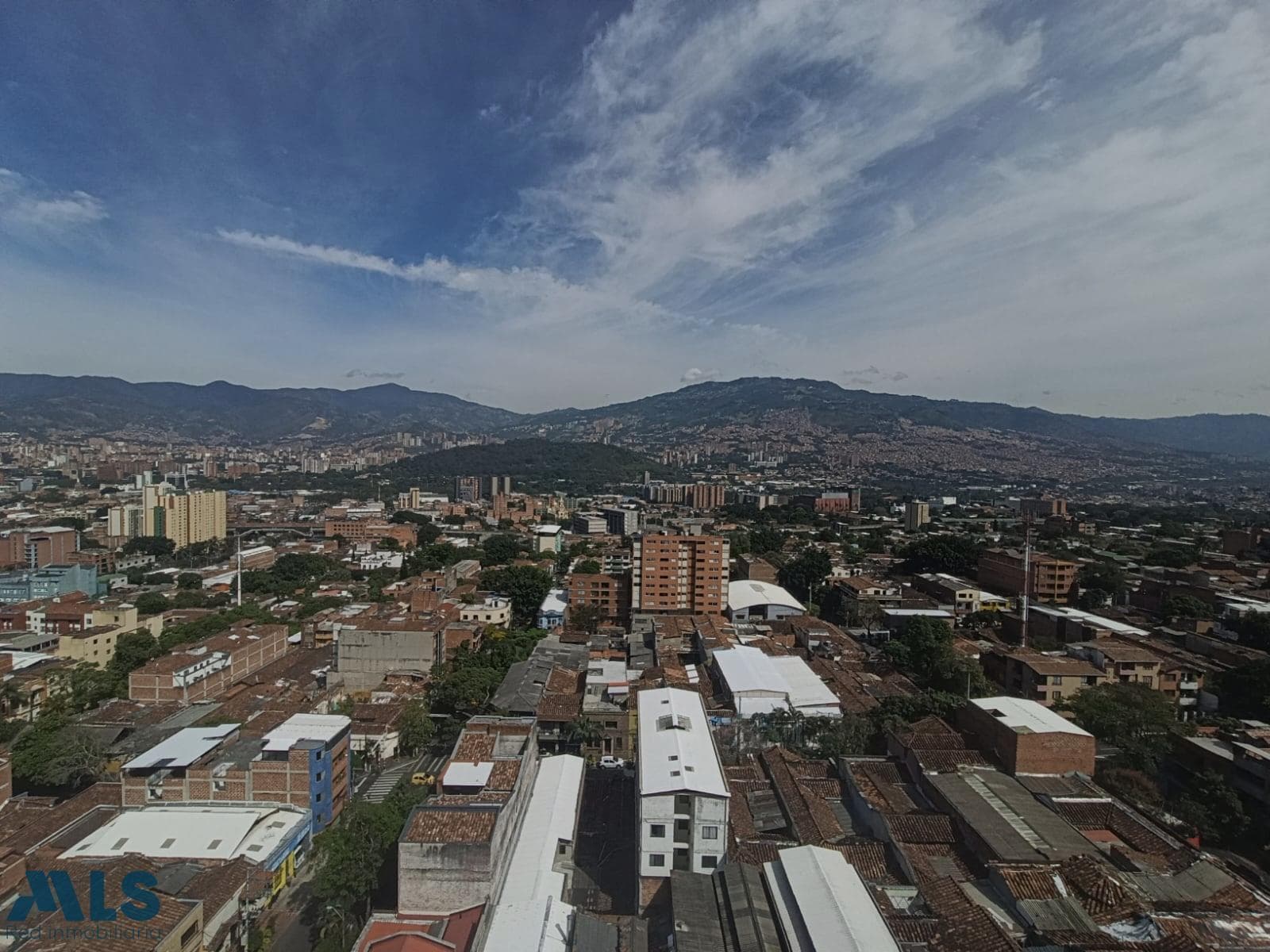 Apartamento en venta en Prado, Centro, Medellín — foto 1 de 11