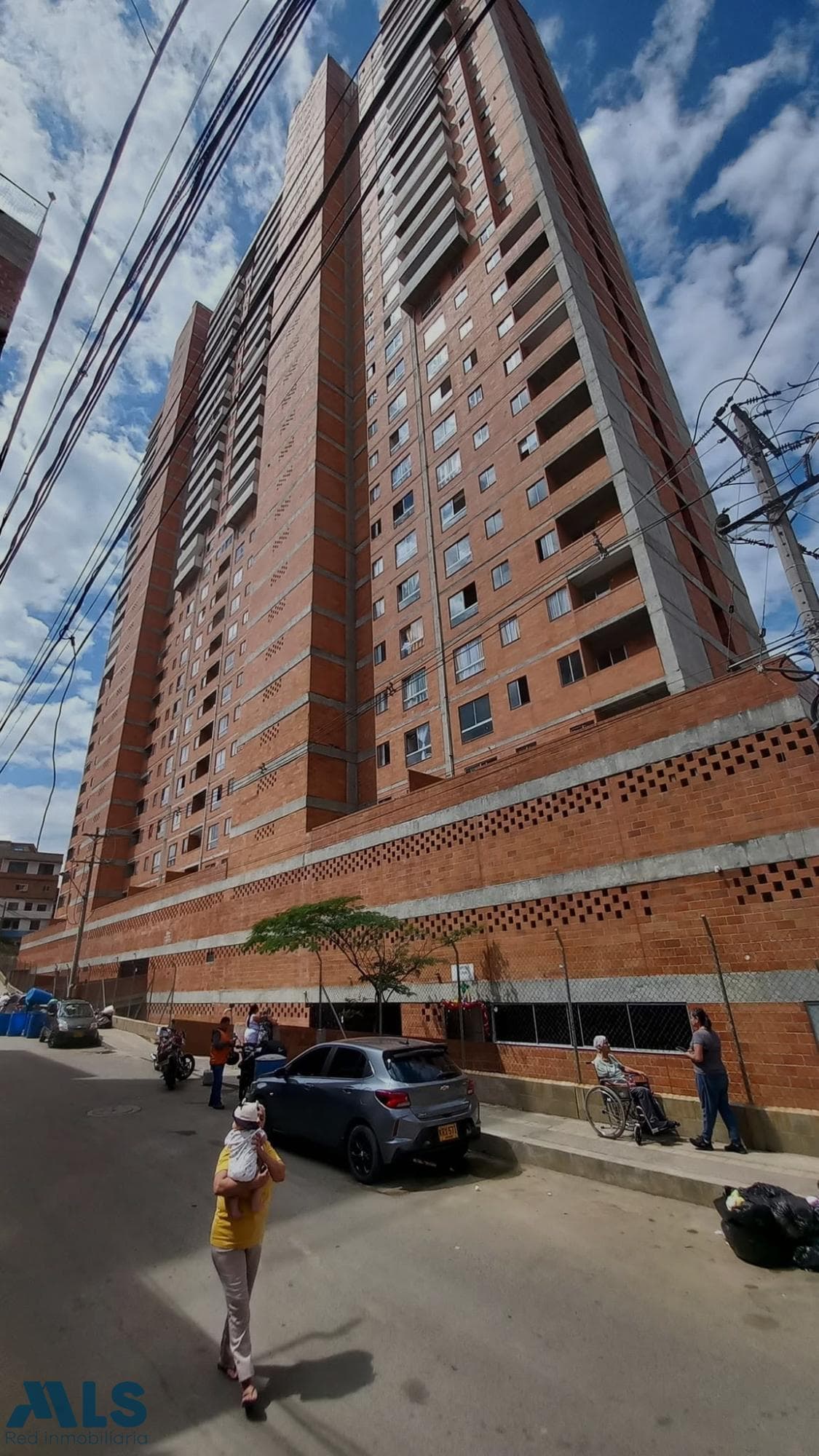 Apartamento en venta en La Gabriela, Norte, Bello — foto 1 de 18