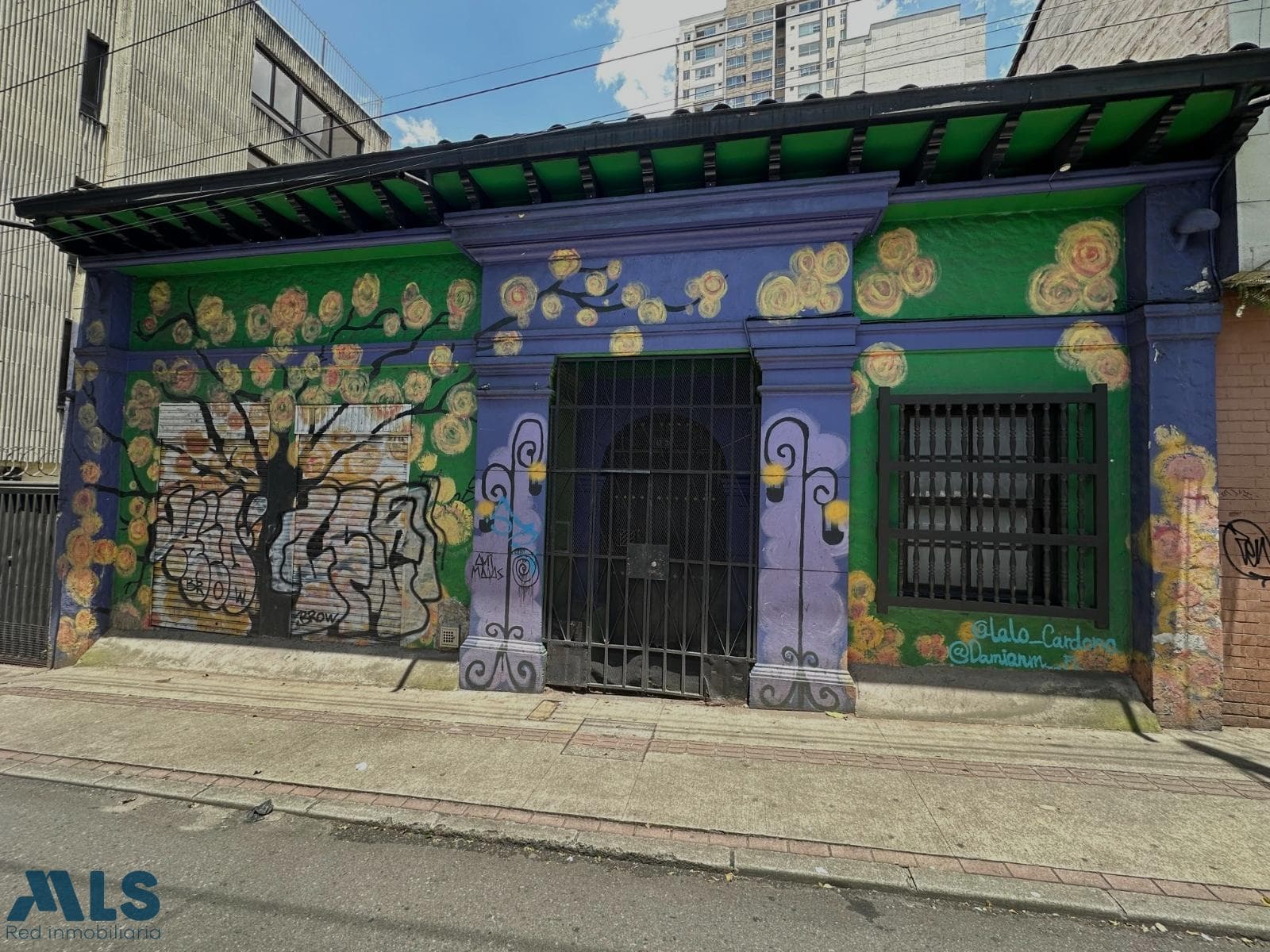 Casa en venta en La Candelaria, Centro, Medellín — foto 1 de 24