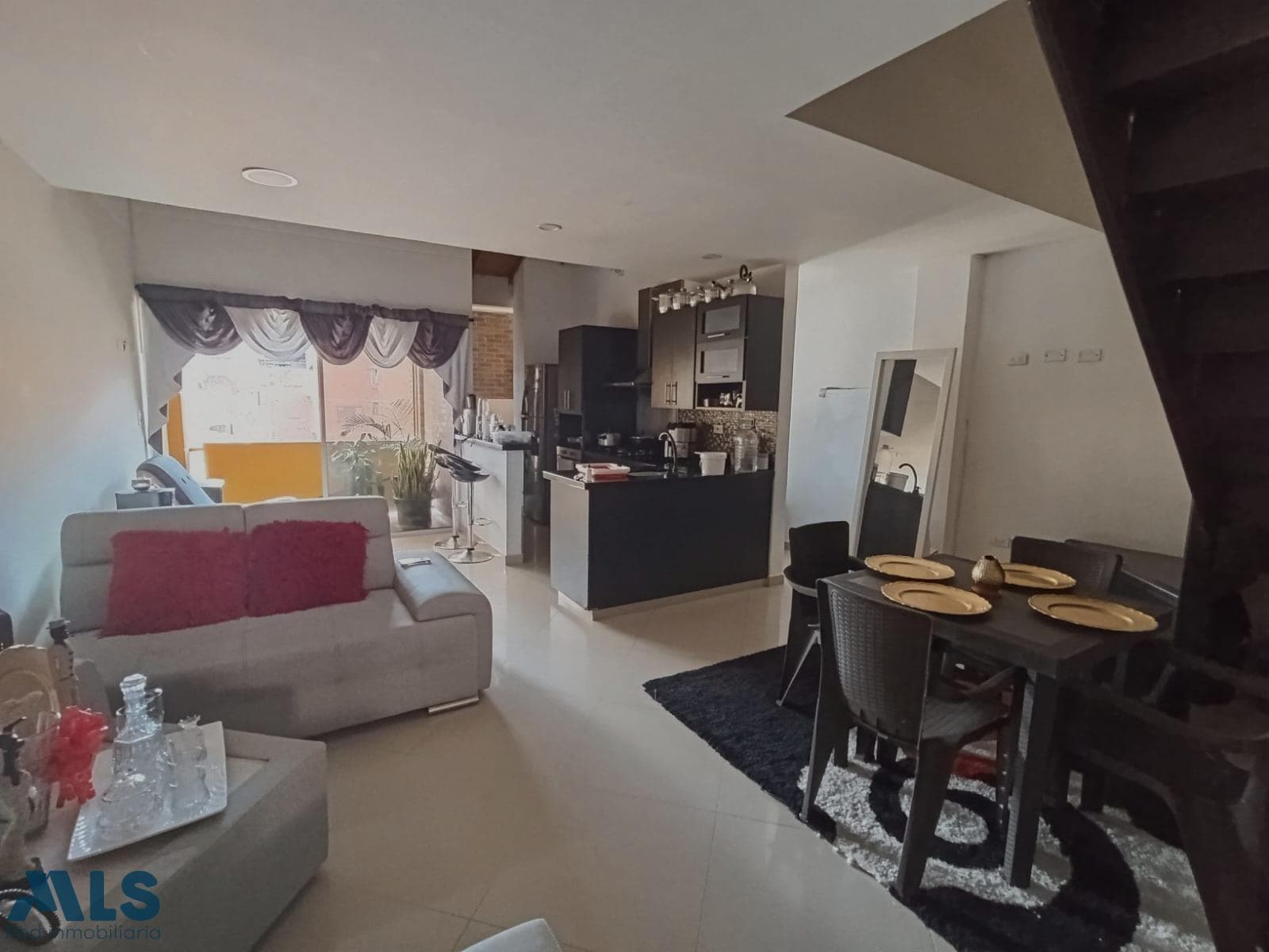 Apartamento en venta en Los Angeles, Centro, Medellín — foto 1 de 12