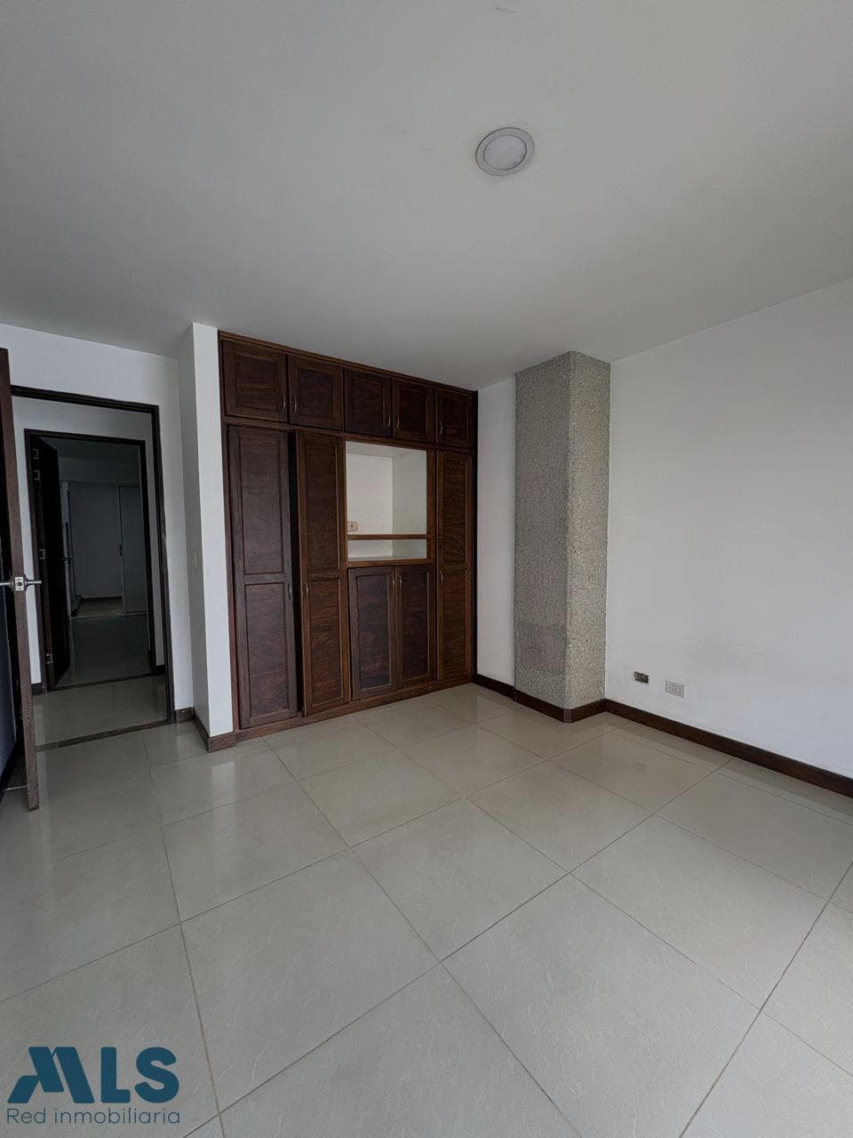 Apartamento en venta en Sector Centro, Oriente Antioqueño, Rionegro — foto 1 de 11