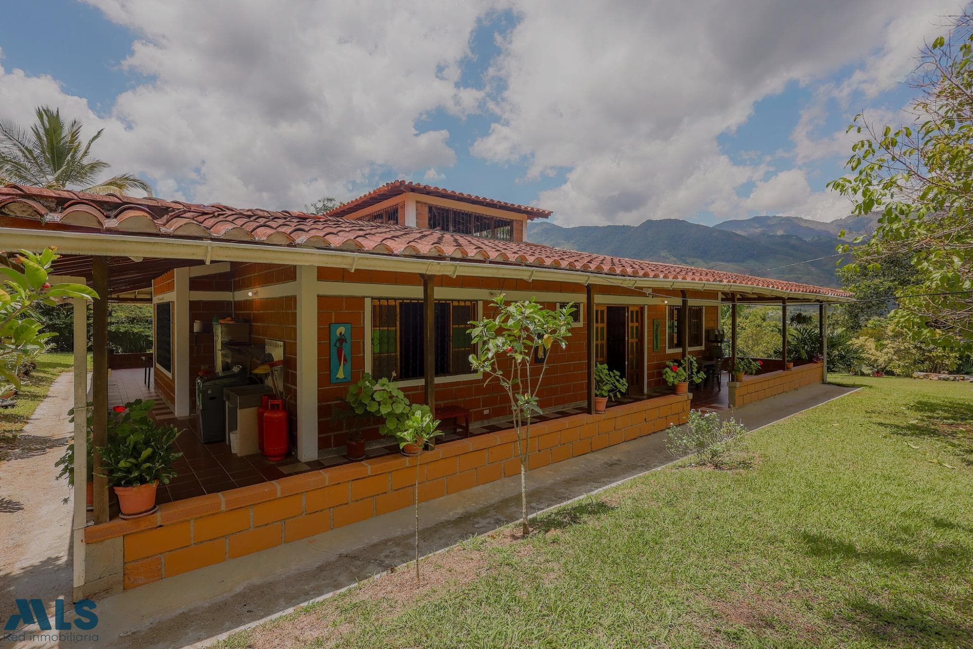 Finca Recreativa en venta en V. La Calda, Norte, Barbosa — foto 1 de 74