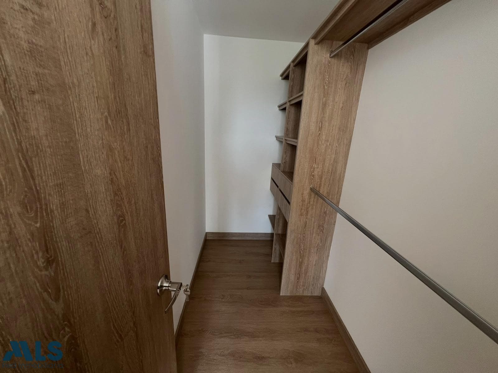 Apartamento en venta en El Porvenir, Oriente Antioqueño, Rionegro — foto 1 de 14