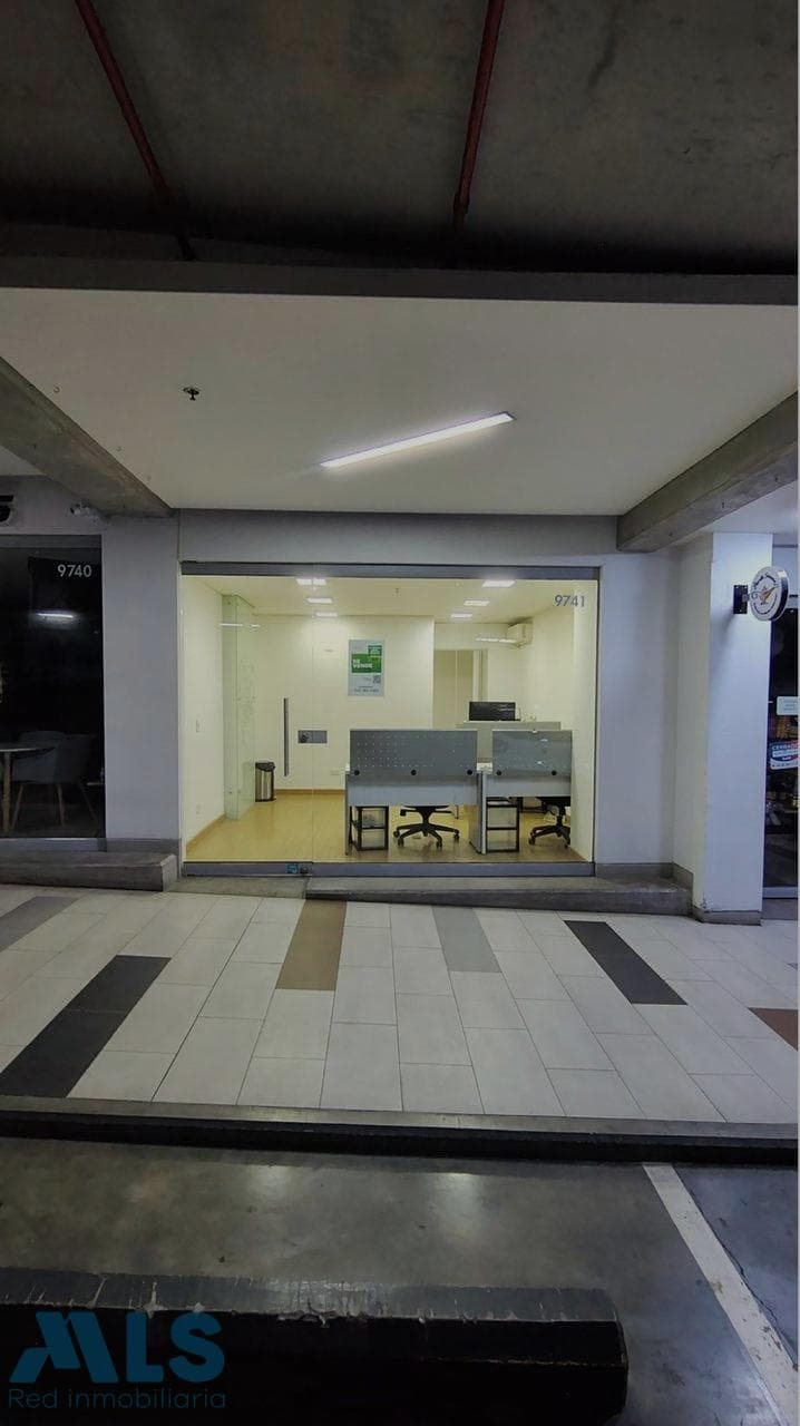 Local Comercial en venta en Las Palmas, Poblado, Medellín — foto 1 de 16