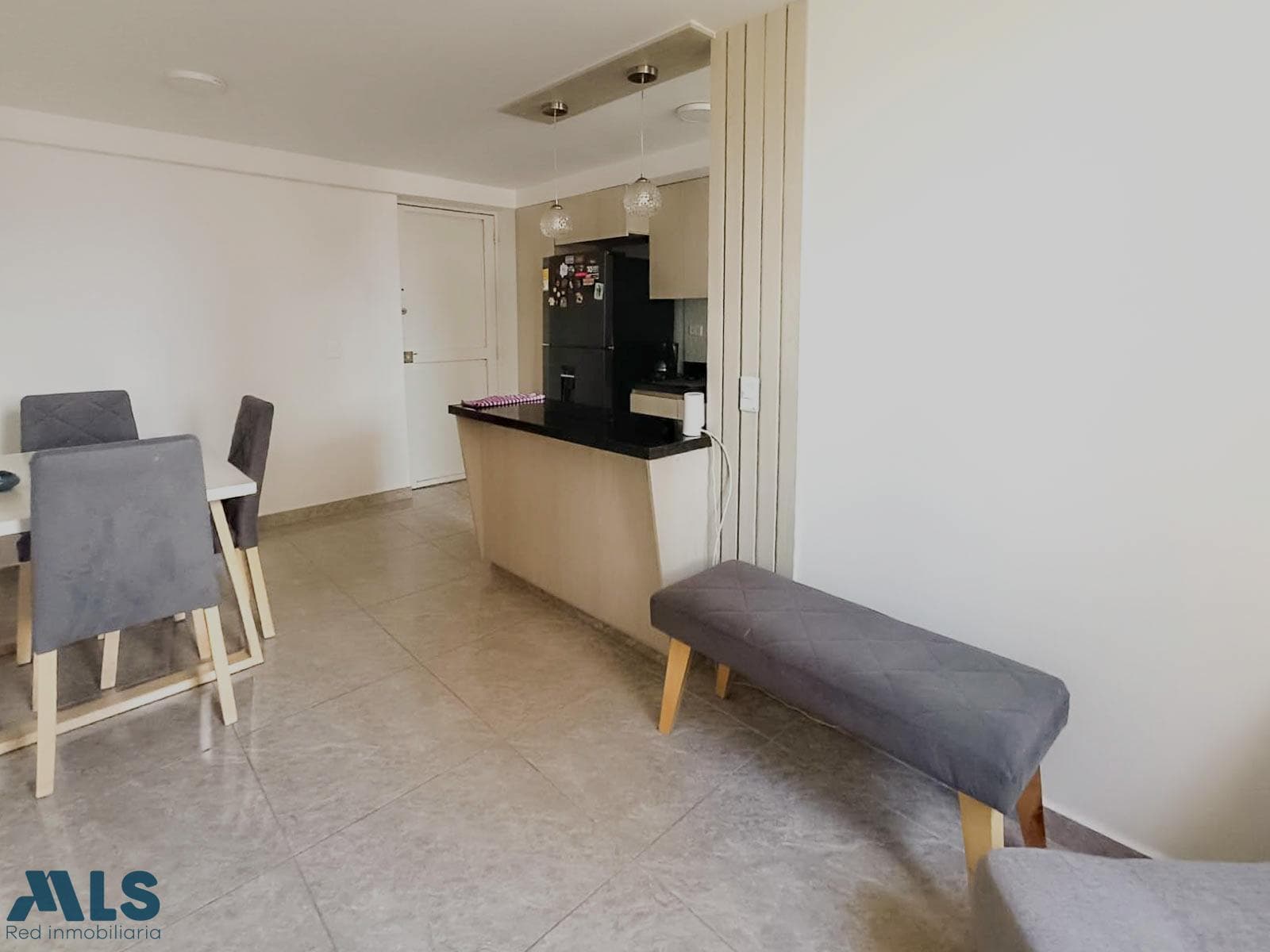 Apartamento en venta en Calasanz Parte Alta, Occidente, Medellín — foto 1 de 13