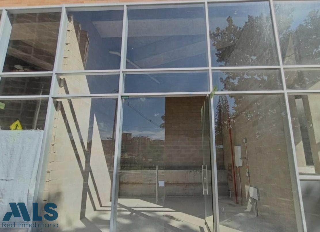 Local Comercial en venta en Los Pinos, Occidente, Medellín — foto 1 de 8
