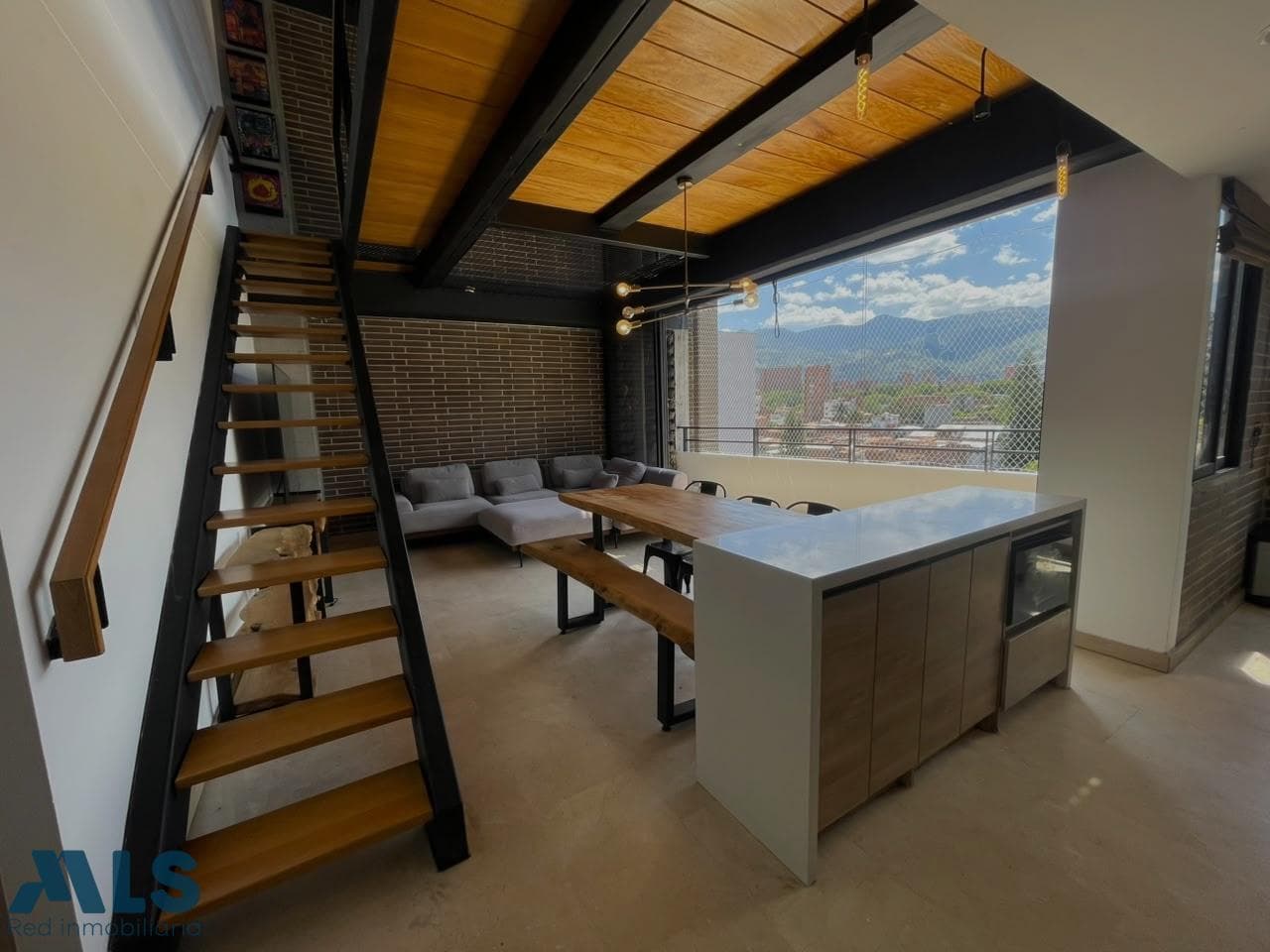Apartamento en venta en Estadio, Laureles, Medellín — foto 1 de 23