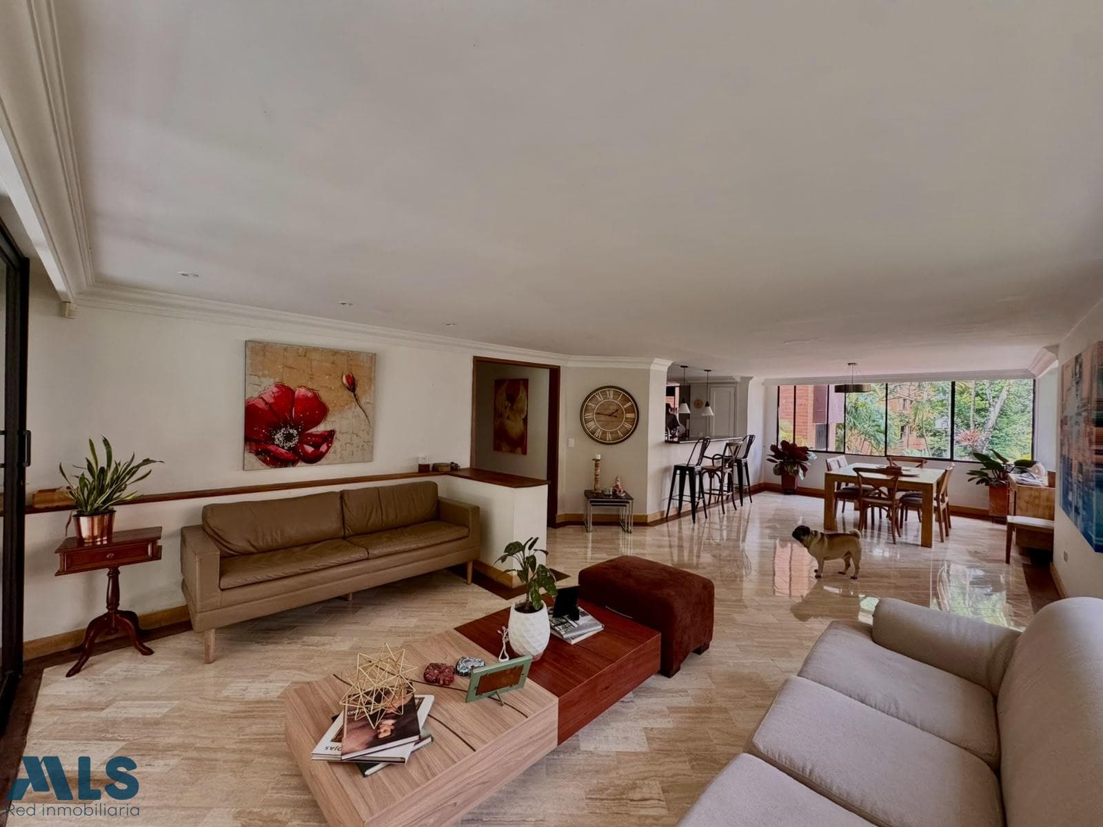 Apartamento en venta en La Toja, Poblado, Medellín — foto 1 de 22