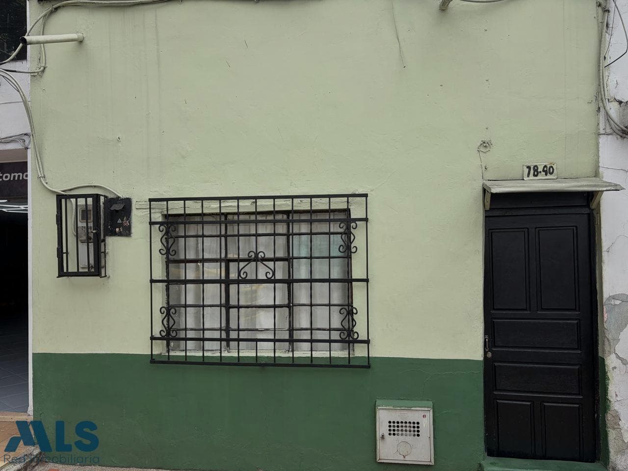 Casa en venta en La Gloria, Belén Guayabal, Medellín — foto 1 de 18
