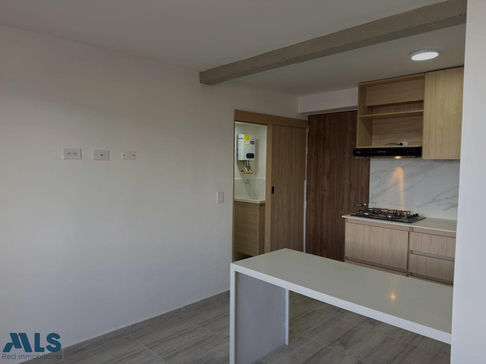 Apartamento en venta en Maria Auxiliadora, Aburra Sur, Sabaneta — foto 1 de 17