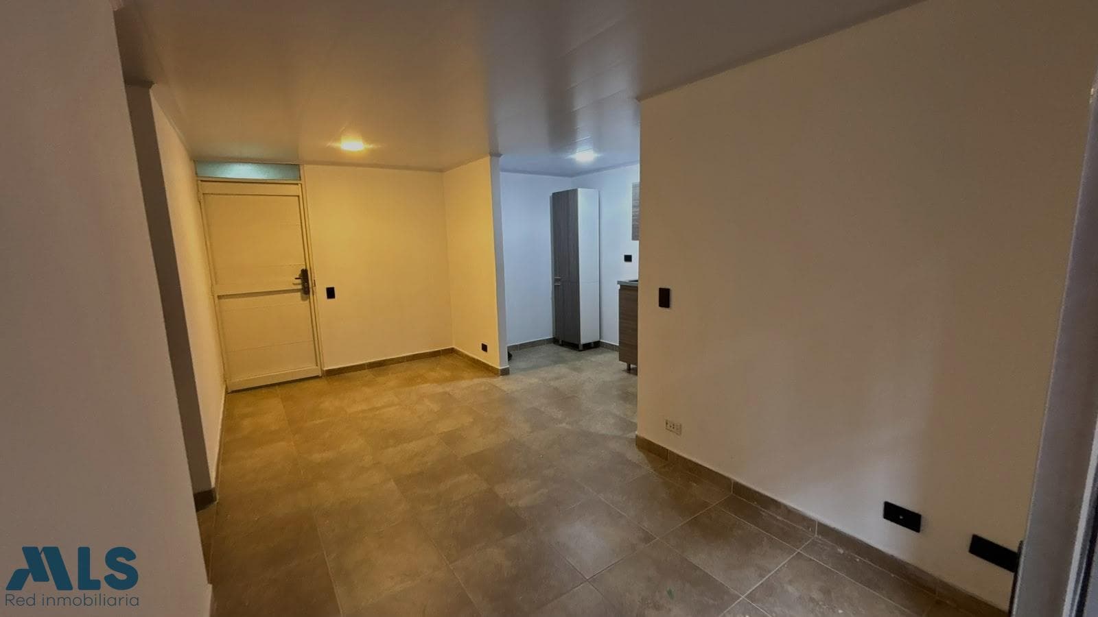 Apartamento en venta en Loma del Barro, Aburra Sur, Envigado — foto 1 de 14