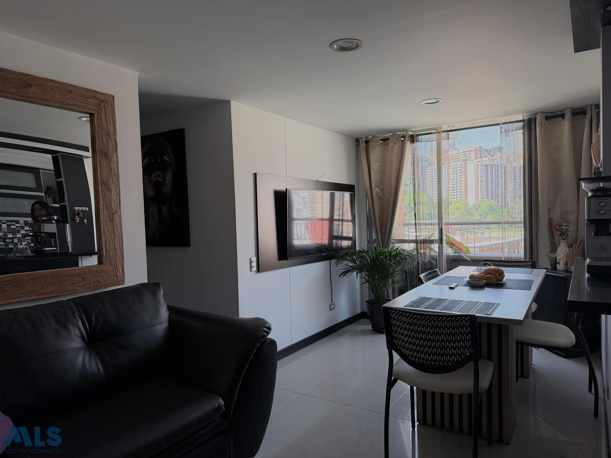Apartamento en venta en La Florida, Aburra Sur, Sabaneta — foto 1 de 21