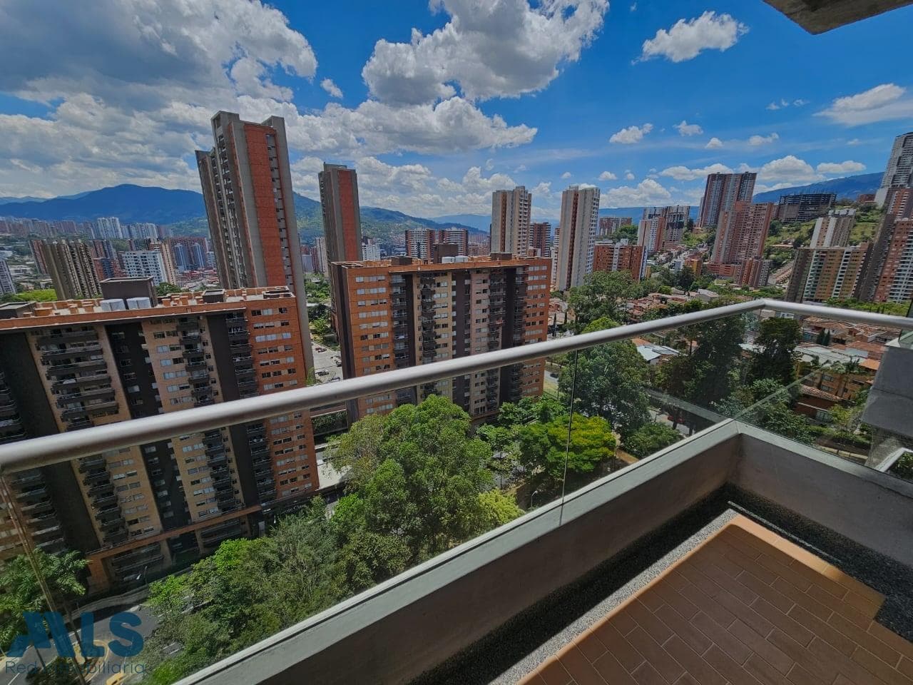 Apartamento en venta en Vegas de San José, Aburra Sur, Sabaneta — foto 1 de 14