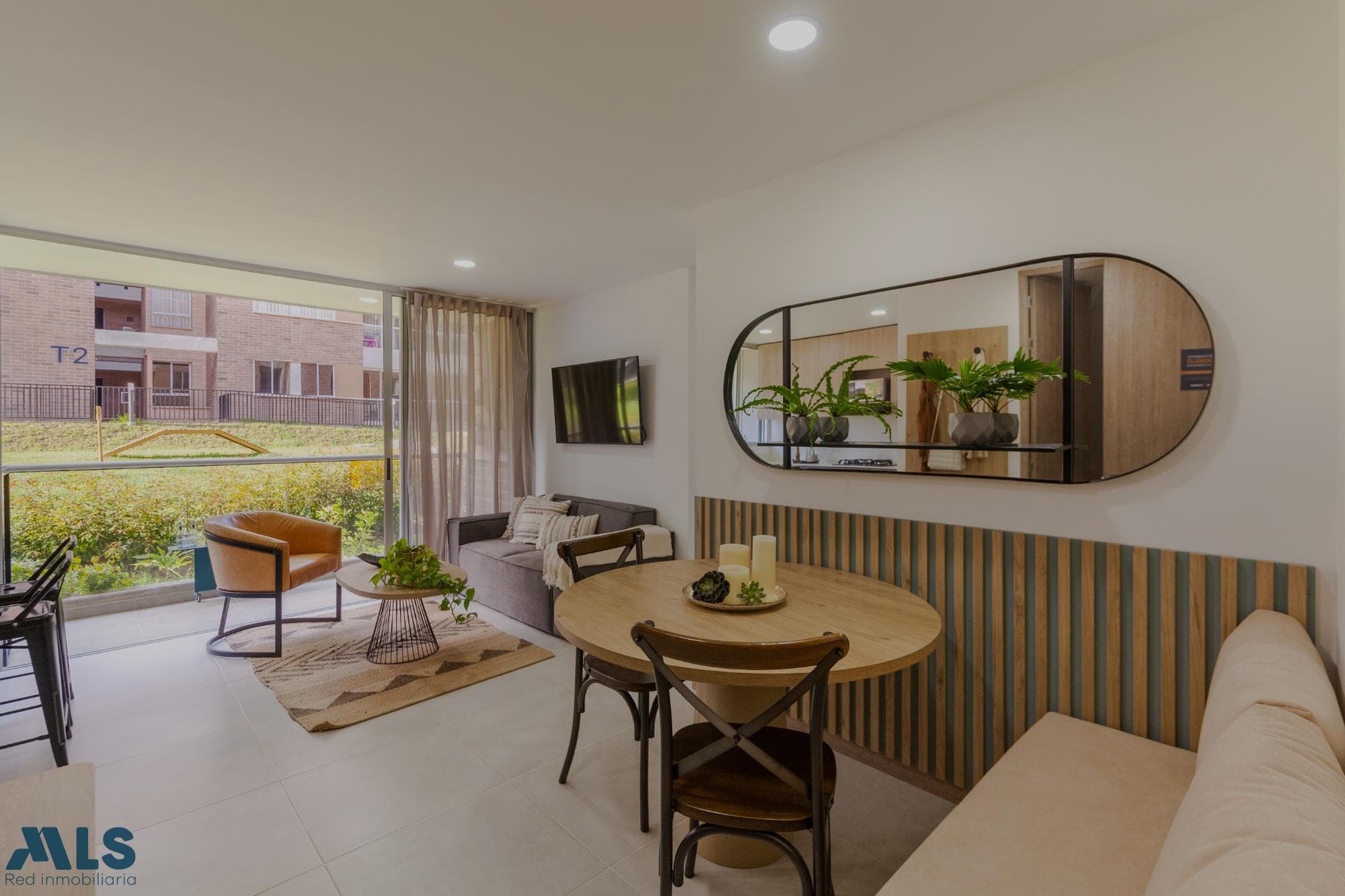 Apartamento en venta en Urbano (La Ceja), Oriente Antioqueño — foto 1 de 33