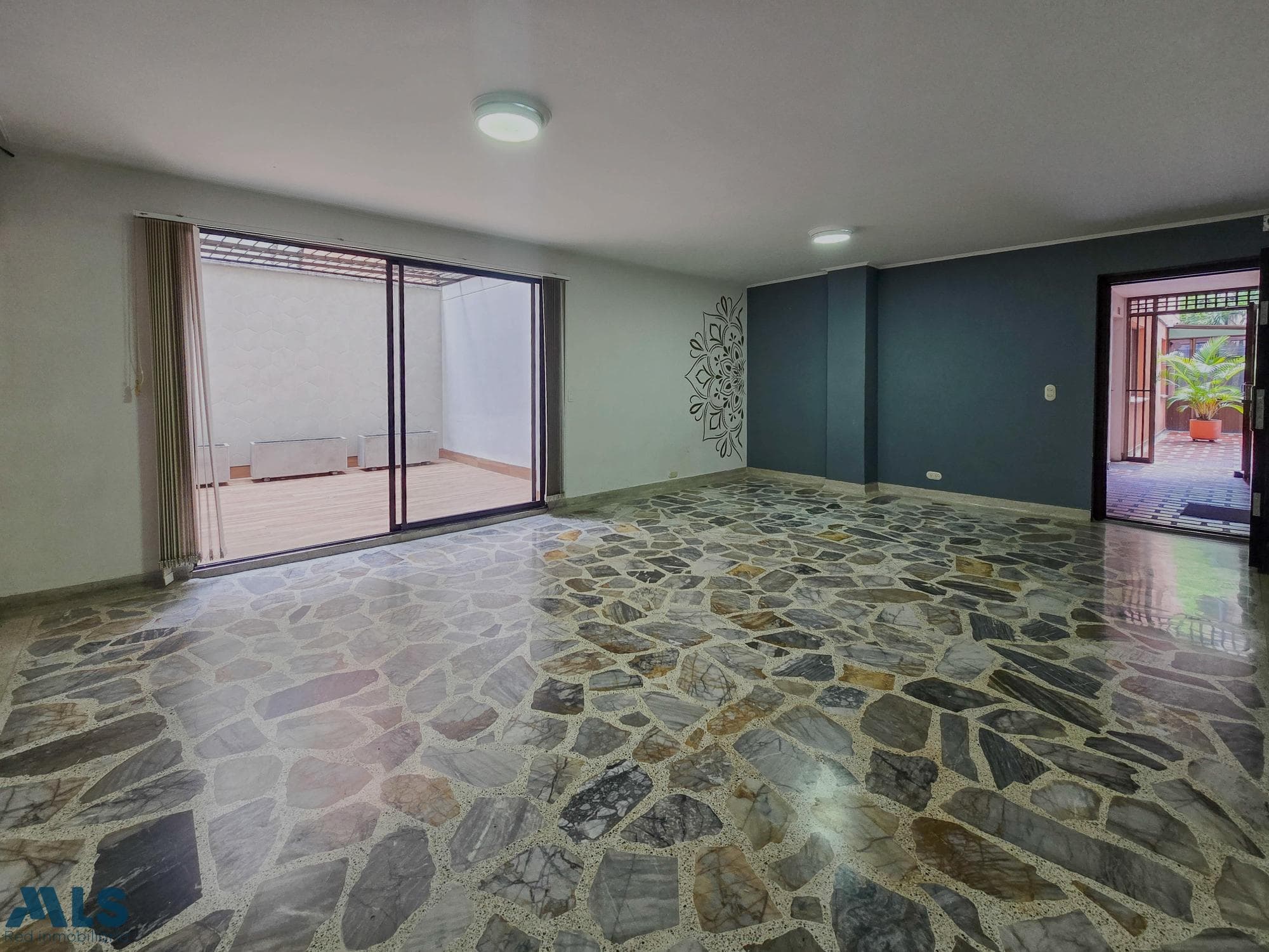 Apartamento en venta en Conquistadores, Laureles, Medellín — foto 1 de 17
