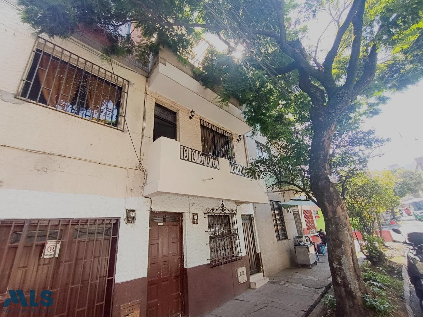 Casa en venta en Buenos Aires, Centro, Medellín — foto 1 de 23