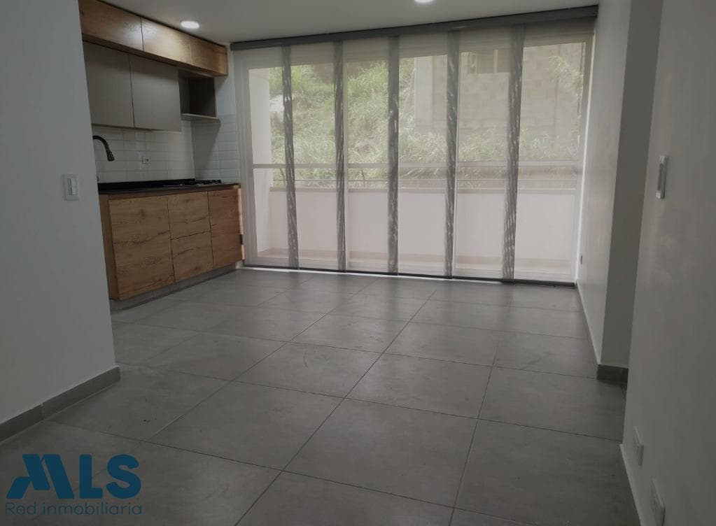 Apartamento en venta en San Gabriel, Norte, Bello — foto 1 de 16