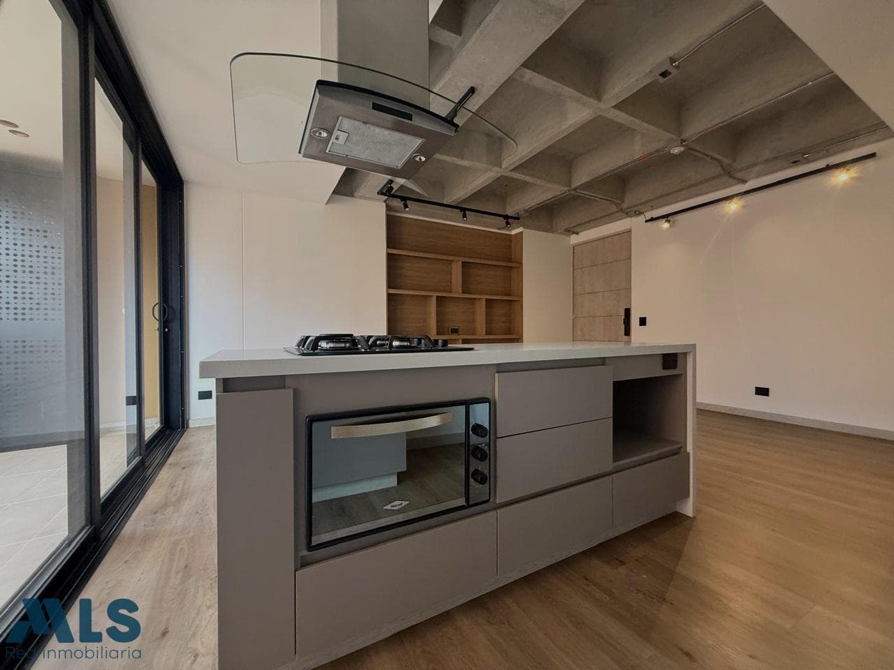 Apartamento en venta en Loma de los Mesa, Aburra Sur, Envigado — foto 1 de 14