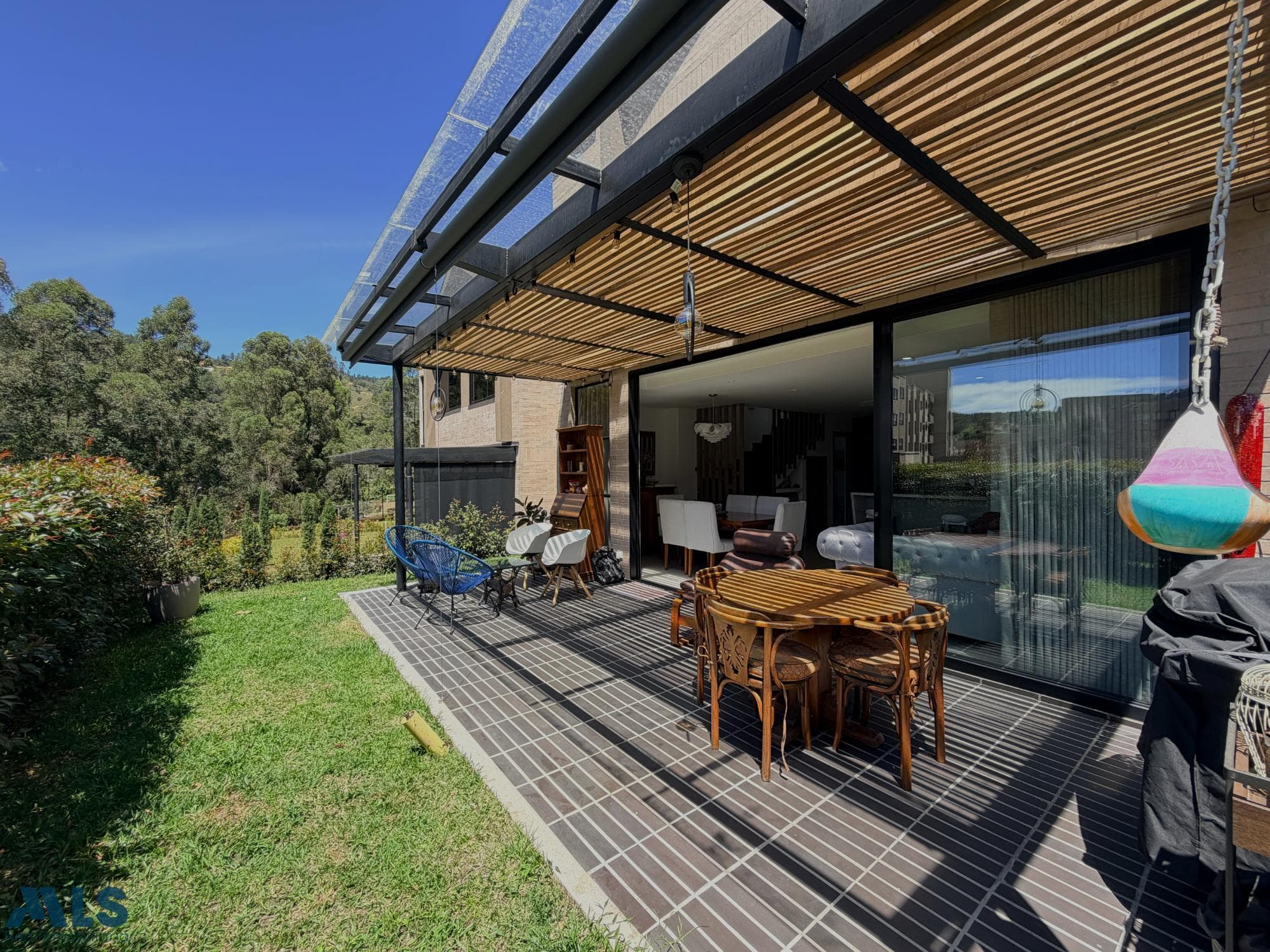 Casa en venta en Urbano, Oriente Antioqueño, El Carmen — foto 1 de 20