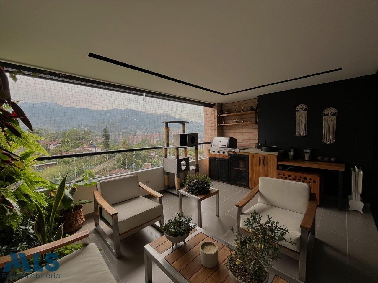Apartamento en venta en Loma de las Brujas, Aburra Sur, Envigado — foto 1 de 16