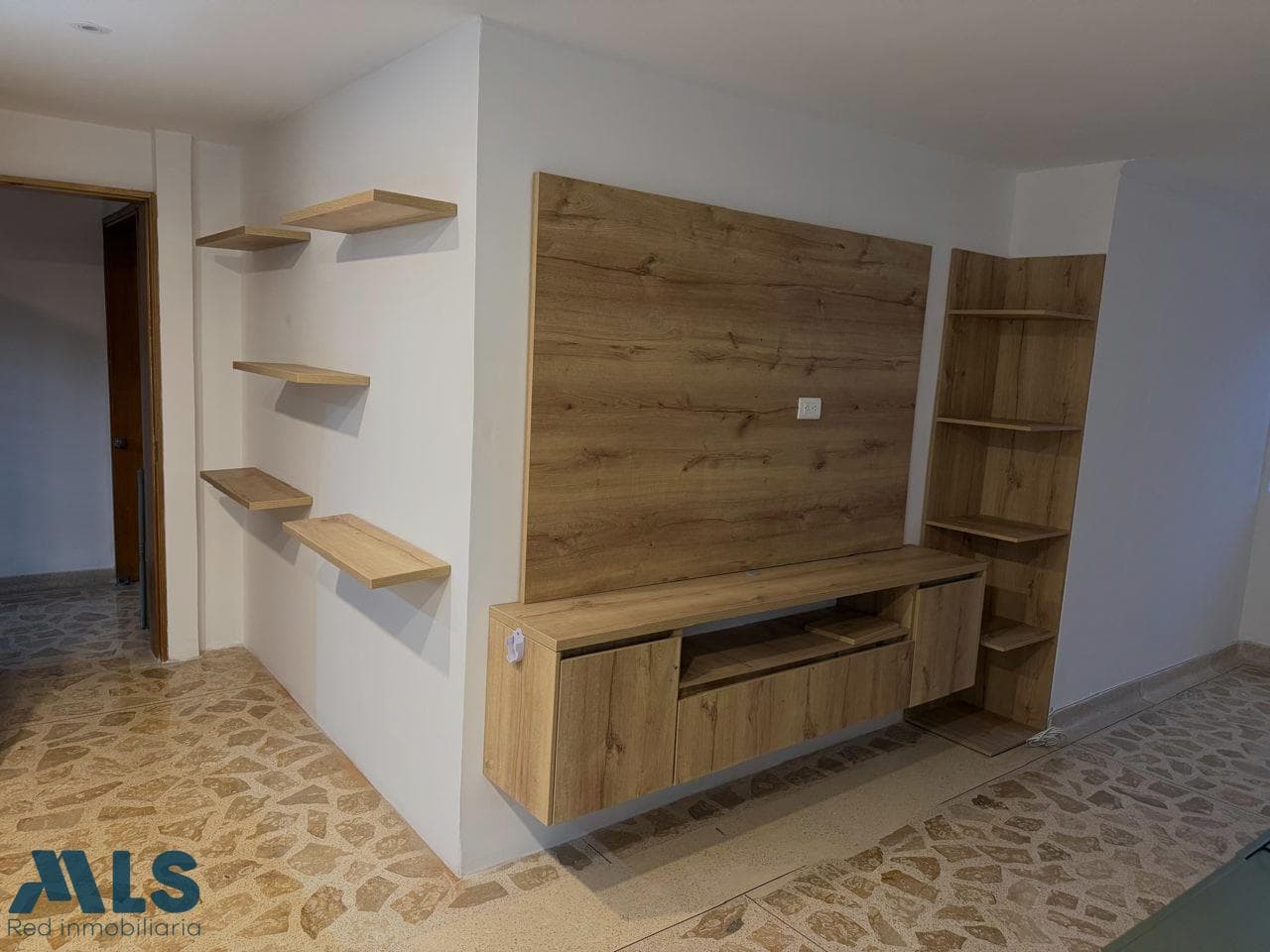 Apartamento en venta en Santa Teresita, Laureles, Medellín — foto 1 de 11