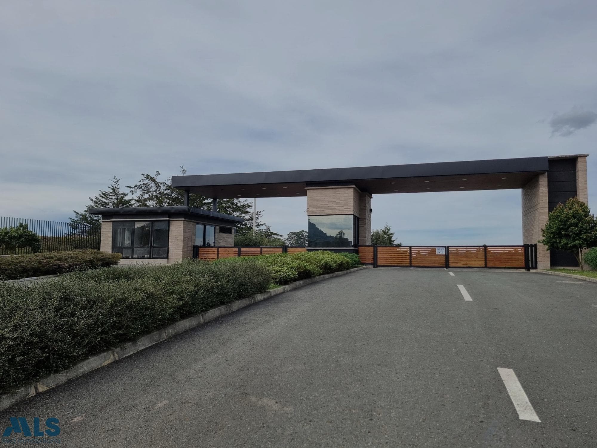 Lote Residencial en venta en Corredor San Anonio La Ceja, Oriente Antioqueño, El Carmen — foto 1 de 20