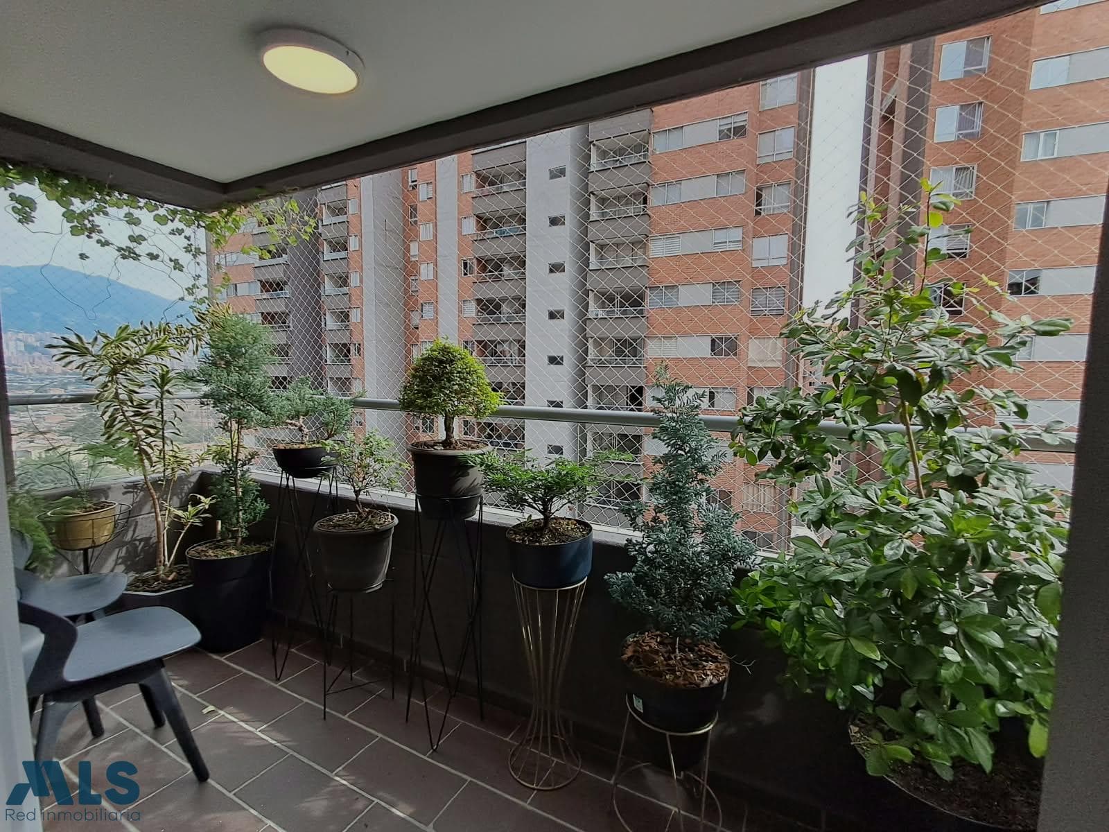 Apartamento en venta en Belén Guayabal, Medellín — foto 1 de 14