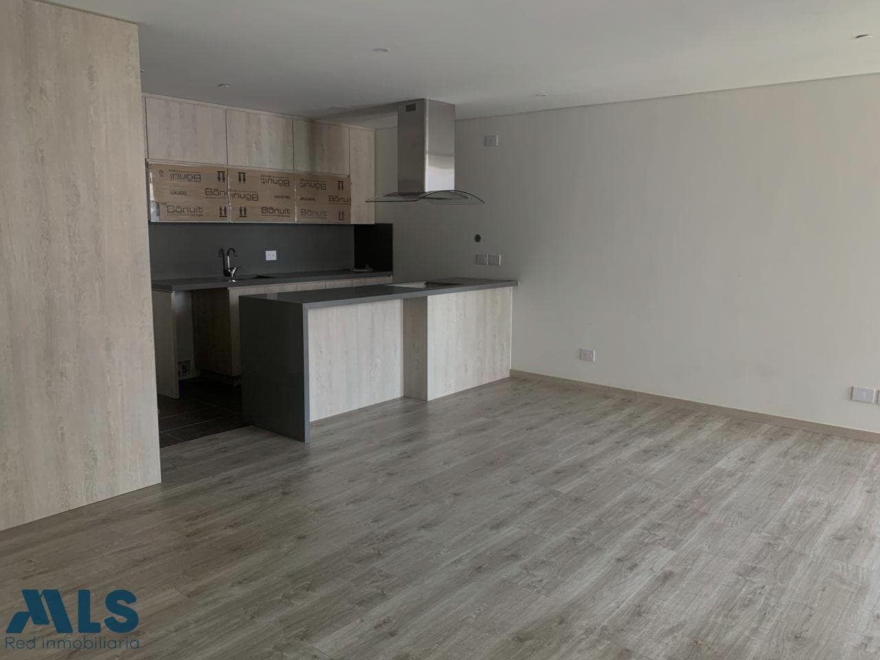 Apartamento en venta en Altos del Poblado, Medellín — foto 1 de 12