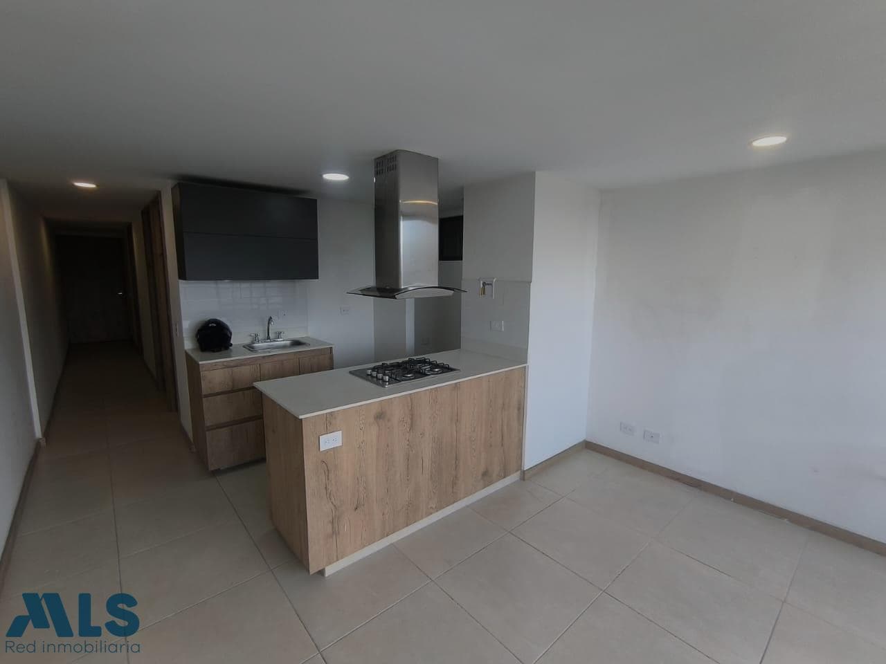Apartamento en venta en Niquia, Norte, Bello — foto 1 de 14